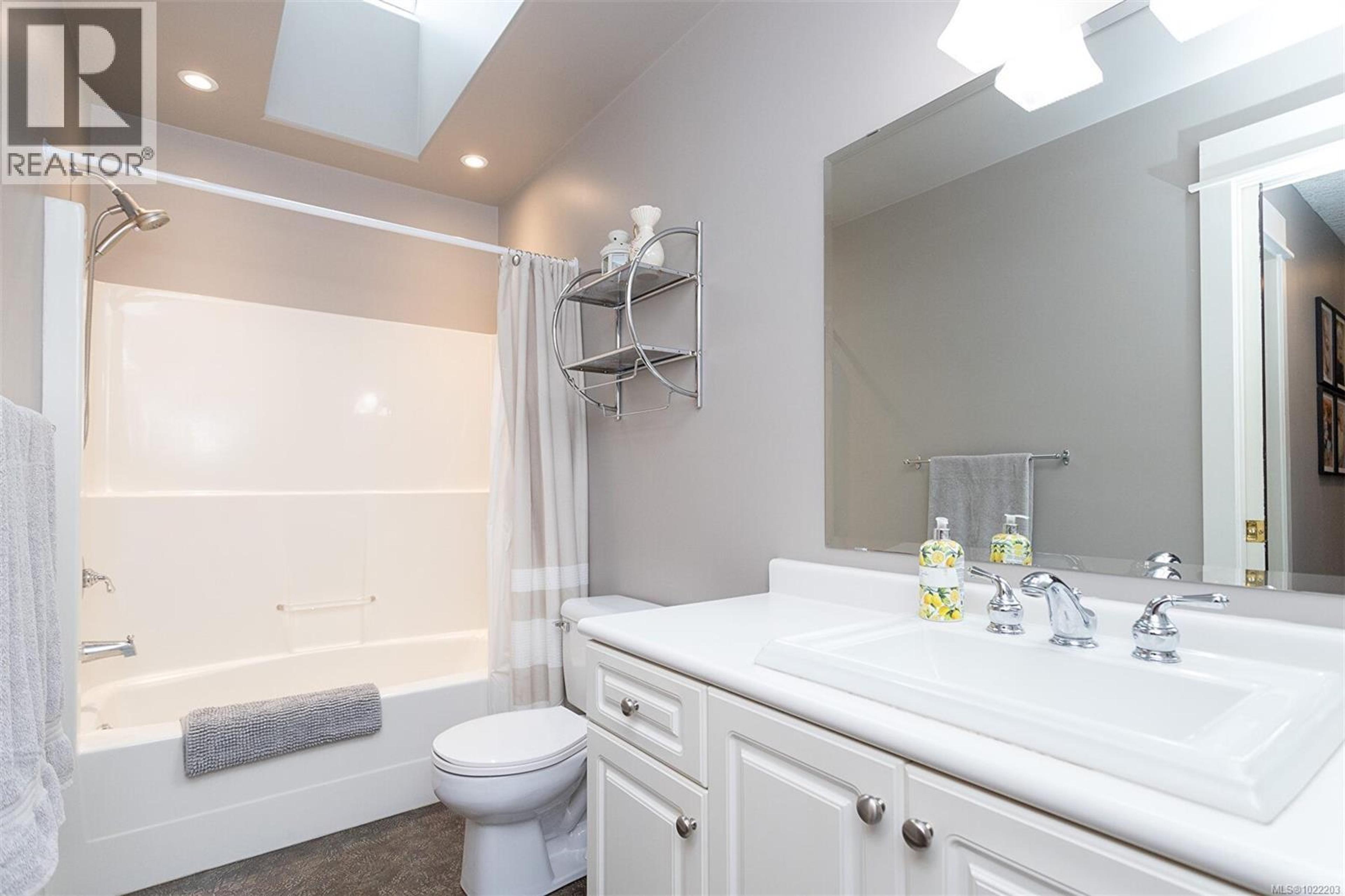 3649 HOLLAND AVE - 24