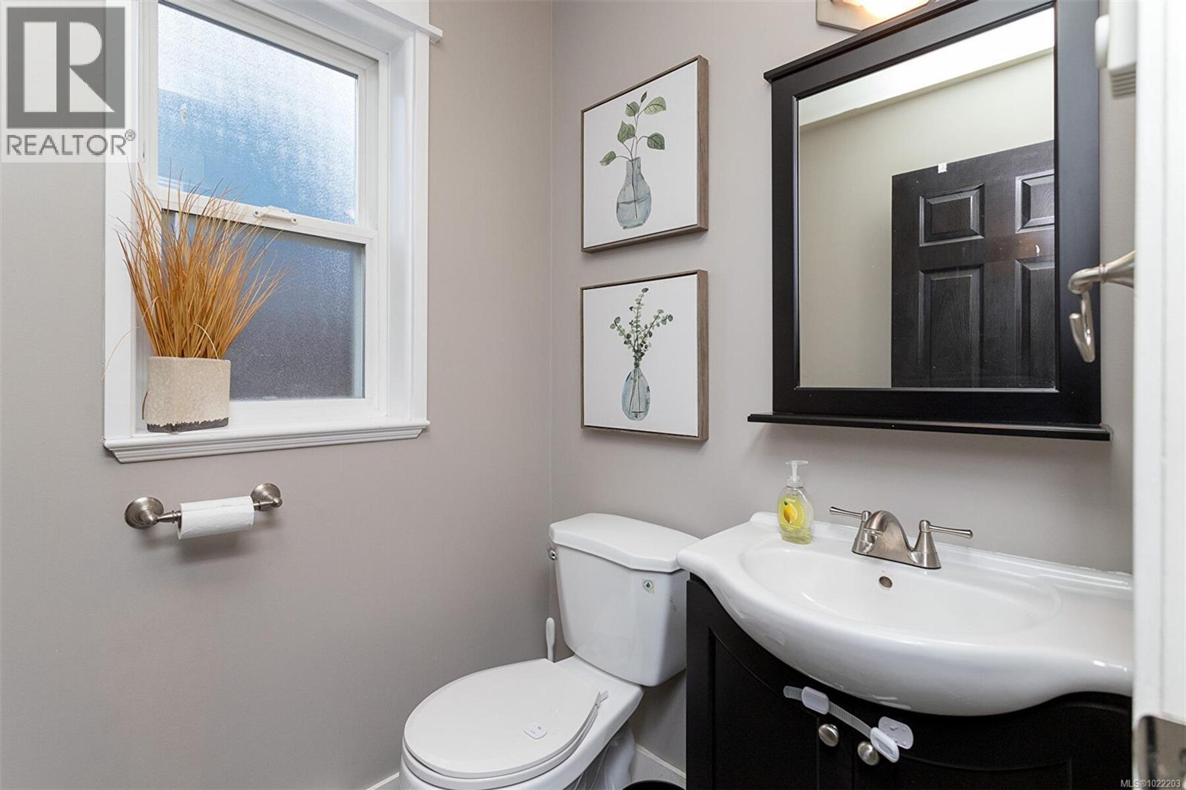 3649 HOLLAND AVE - 26