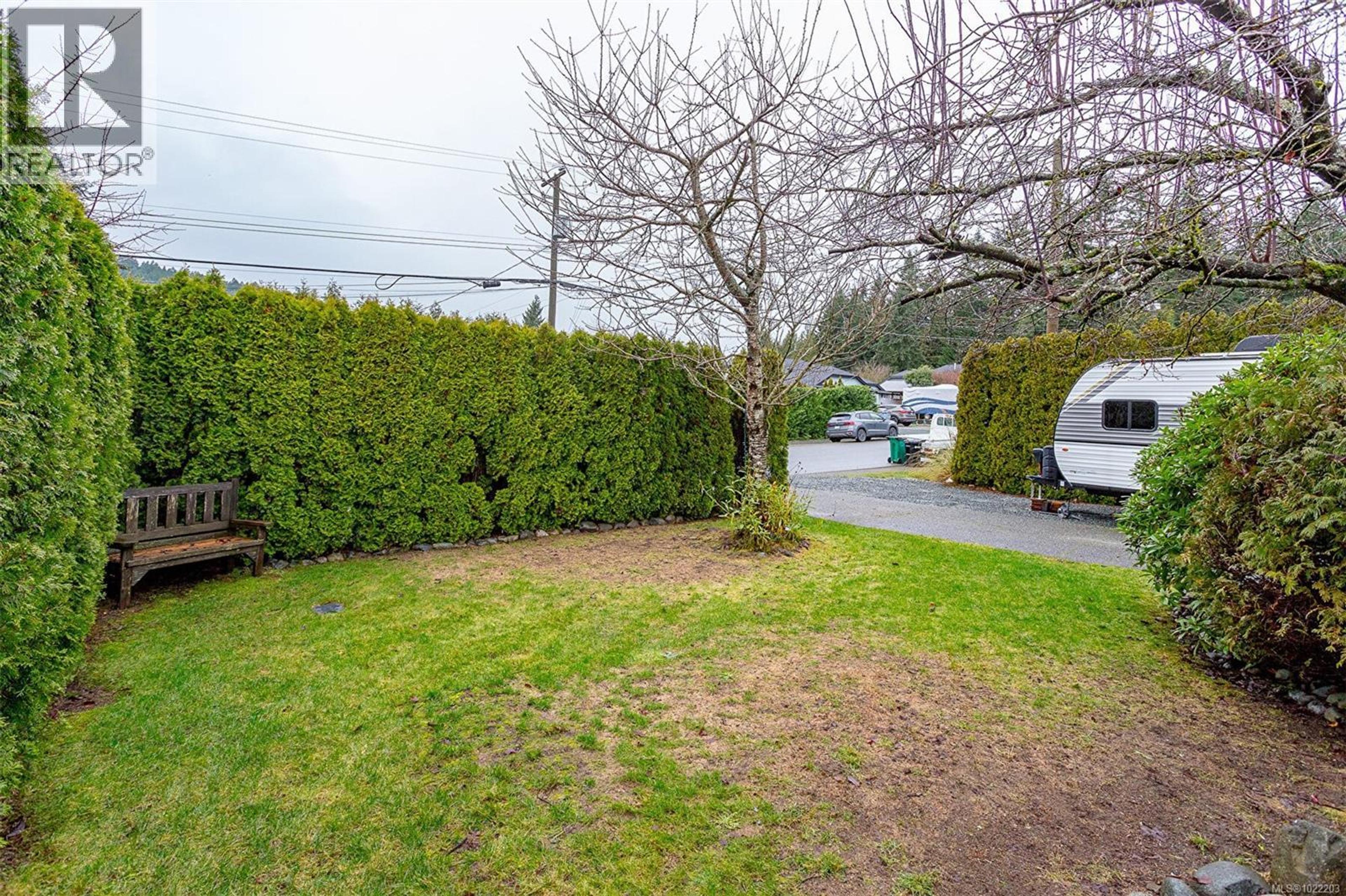 3649 HOLLAND AVE - 31