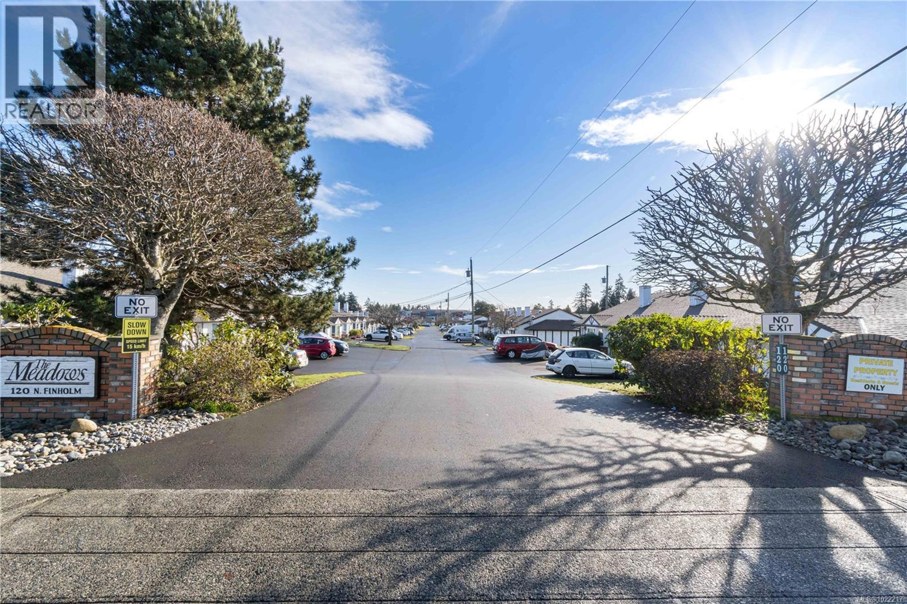 #65 120 FINHOLM ST - 33