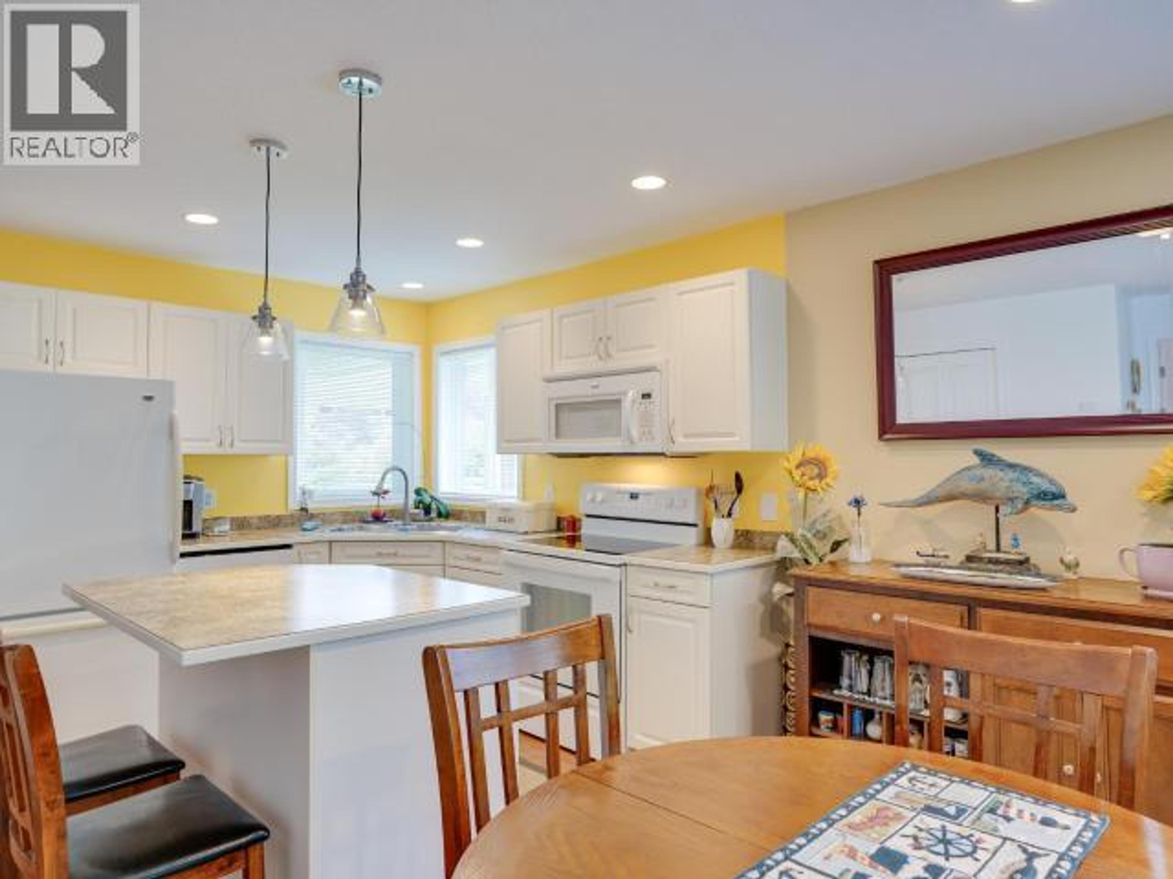 #24 4415 MANSON AVE - 11