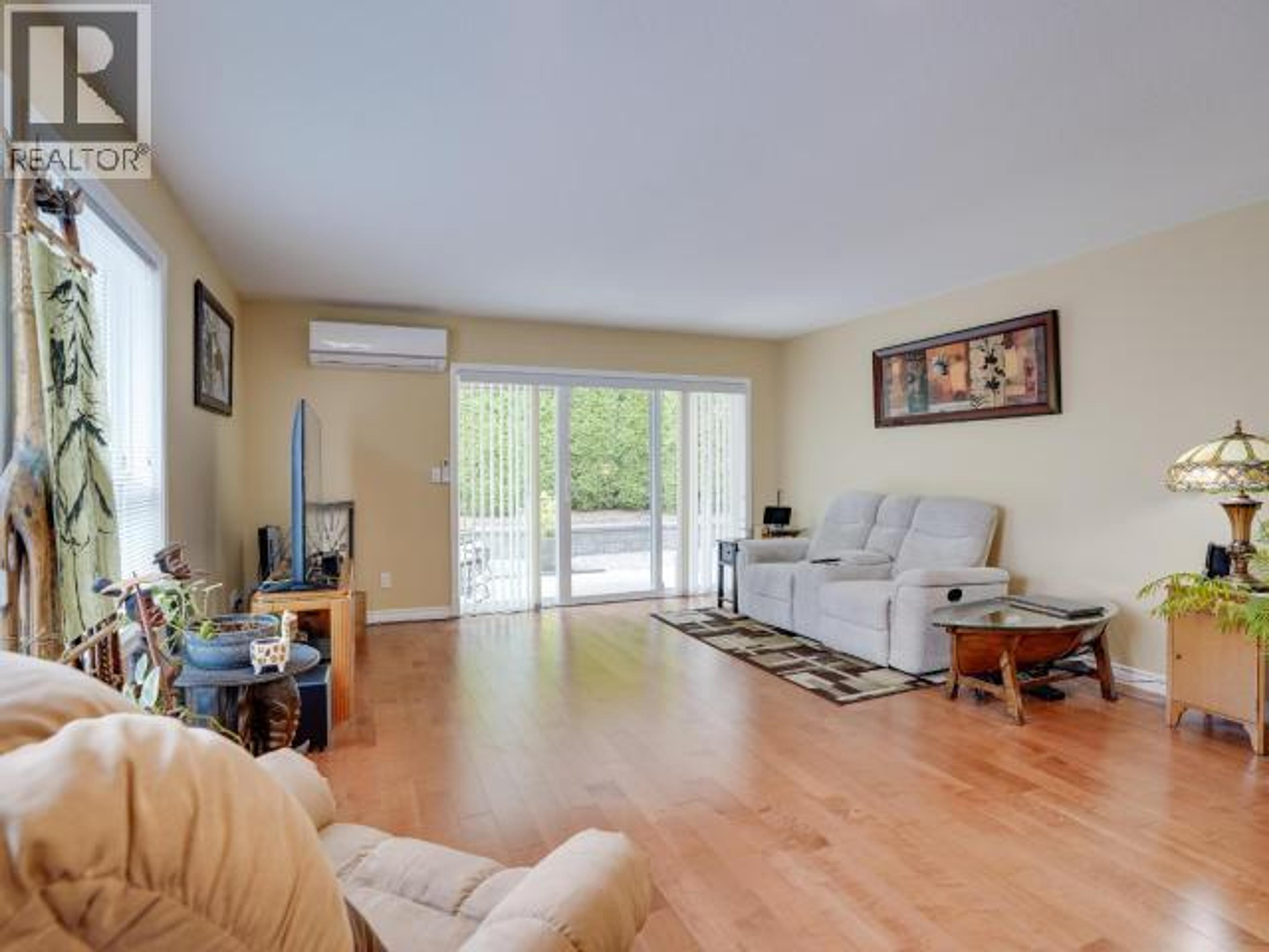 #24 4415 MANSON AVE - 14