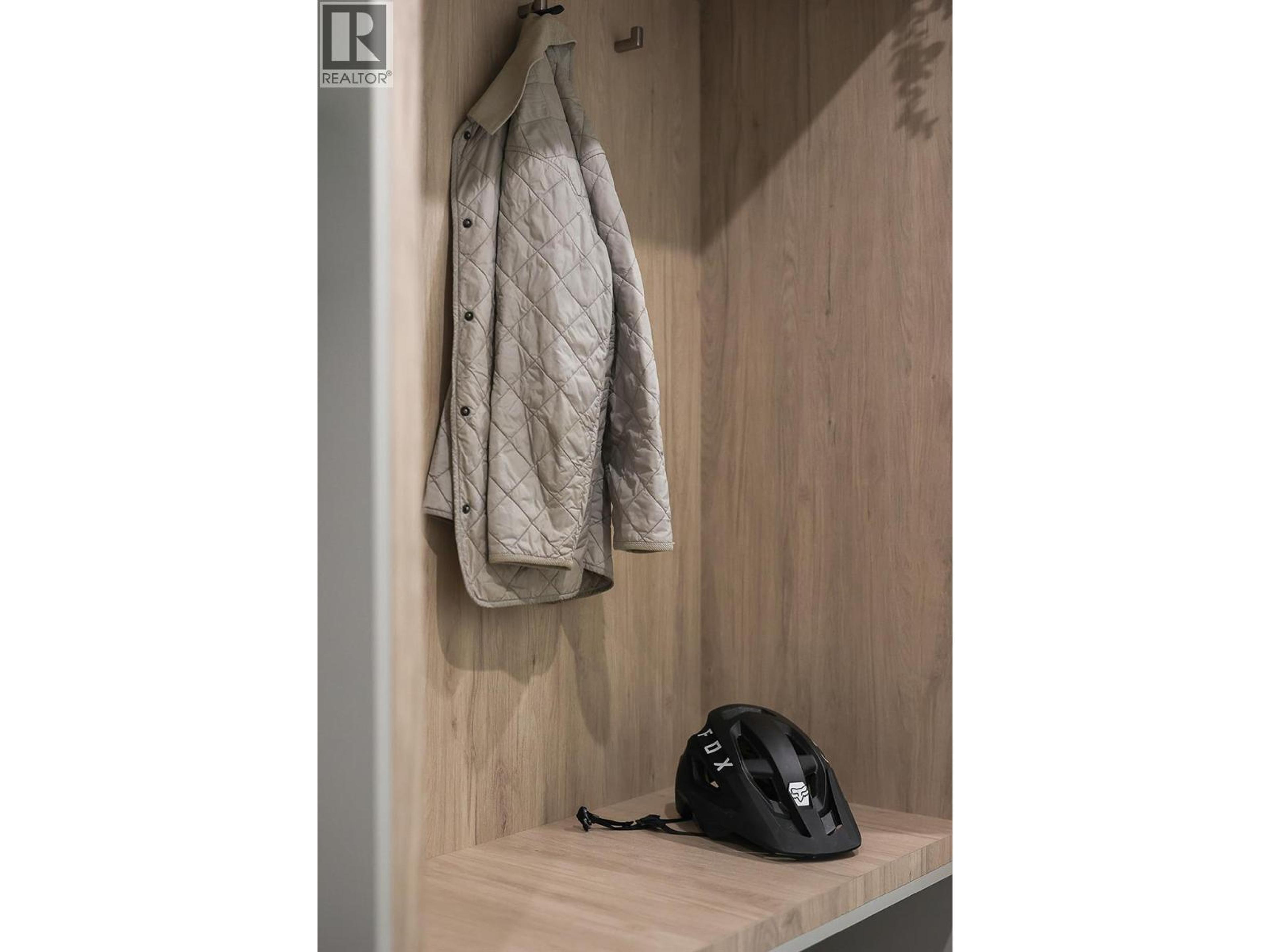 #111 4280 RED MOUNTAIN ROAD - 23