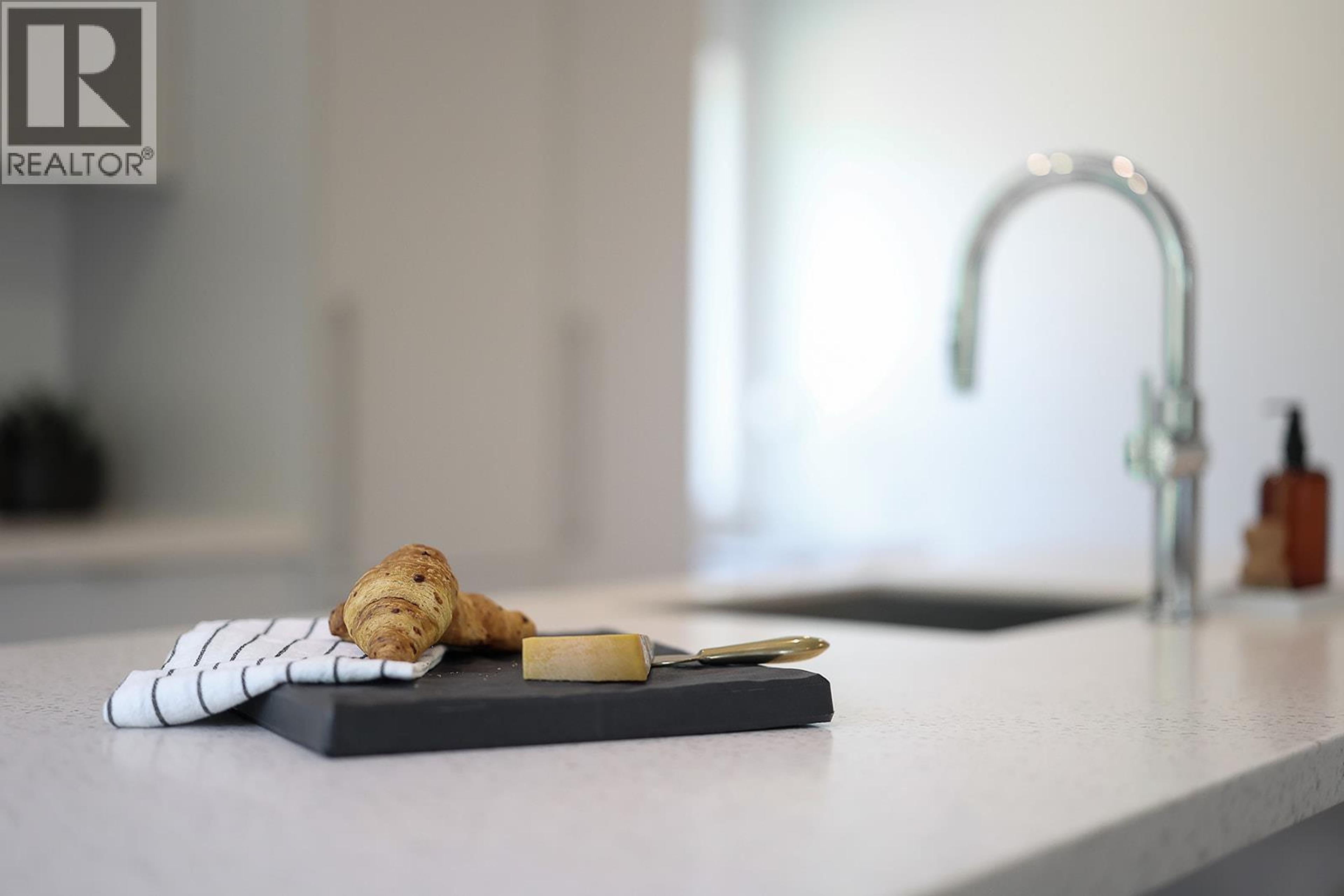 #111 4280 RED MOUNTAIN ROAD - 20