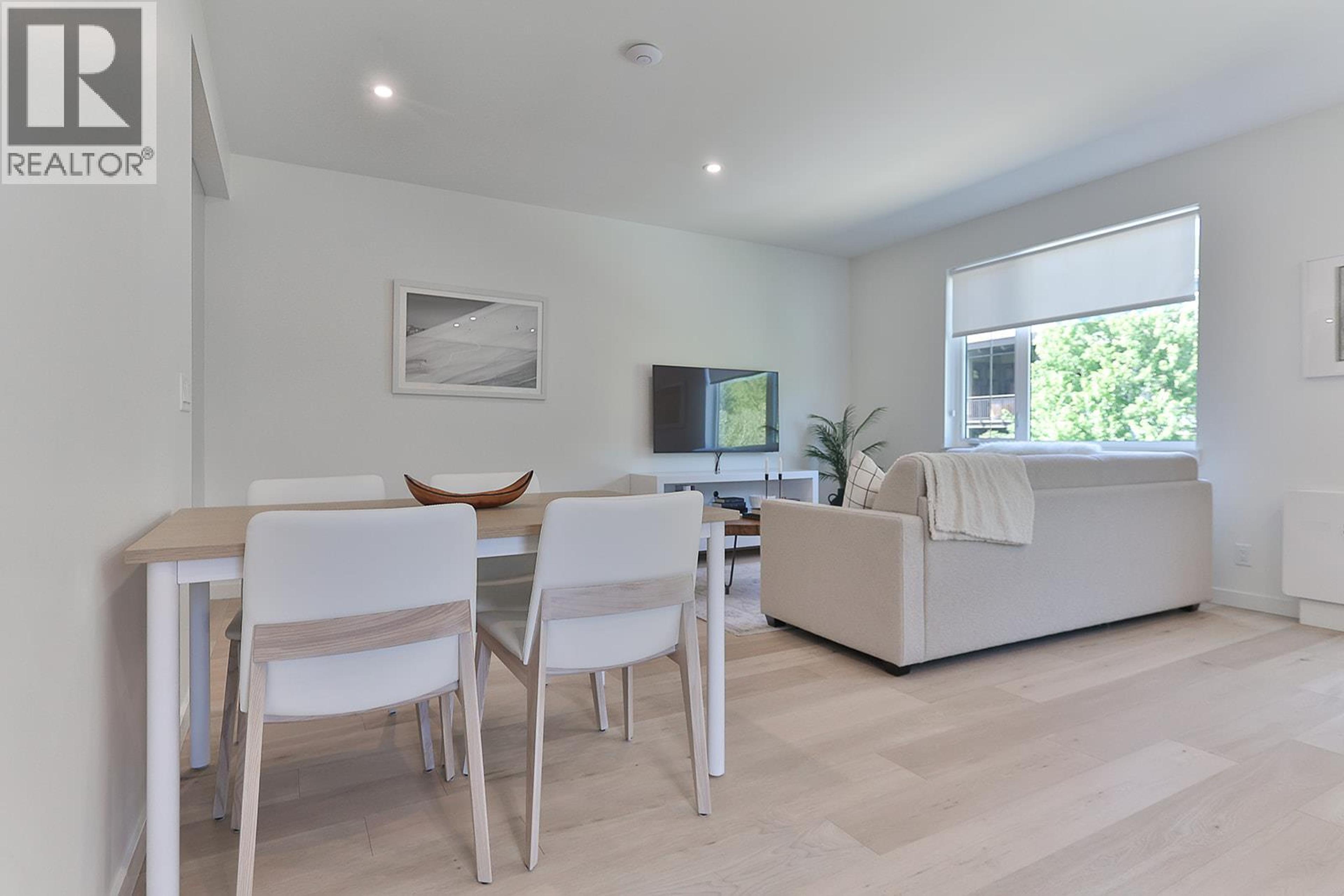 #111 4280 RED MOUNTAIN ROAD - 12