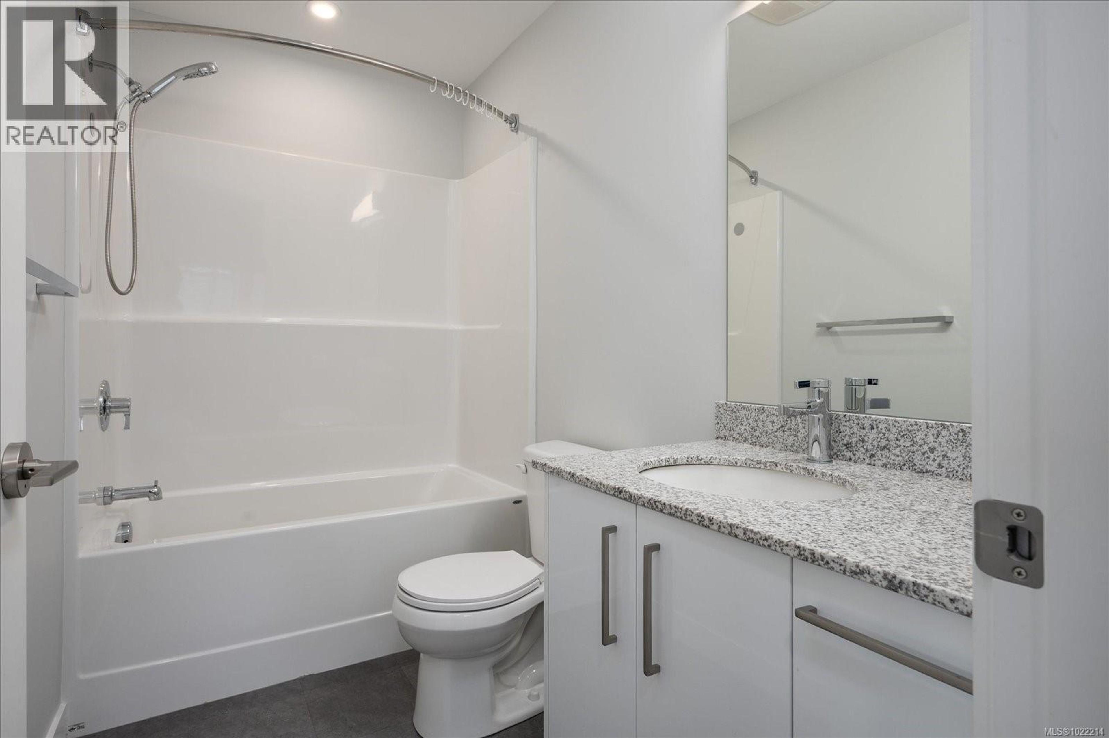 #5 119 MOILLIET ST - 13