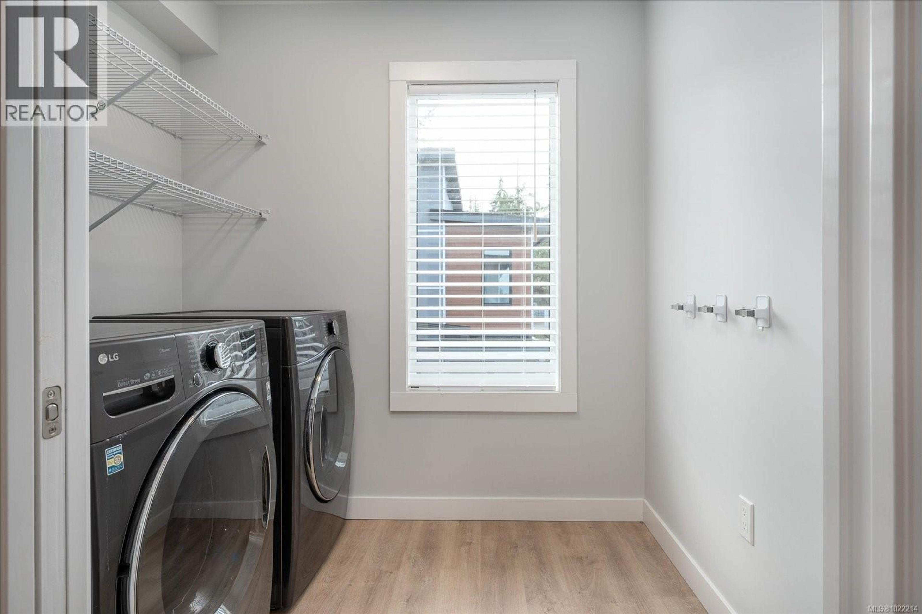 #5 119 MOILLIET ST - 14