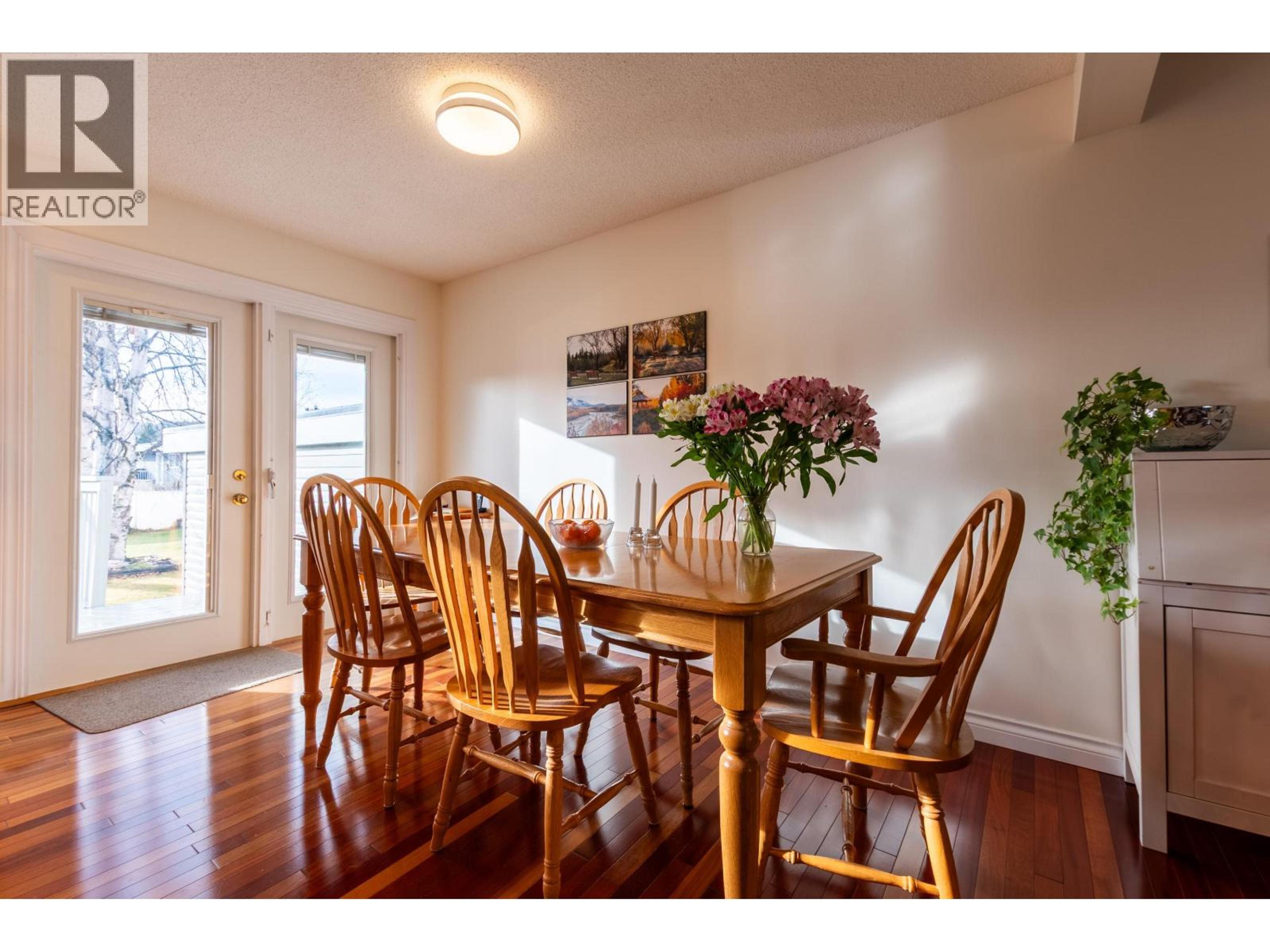 1081 DAVIE AVENUE - 22