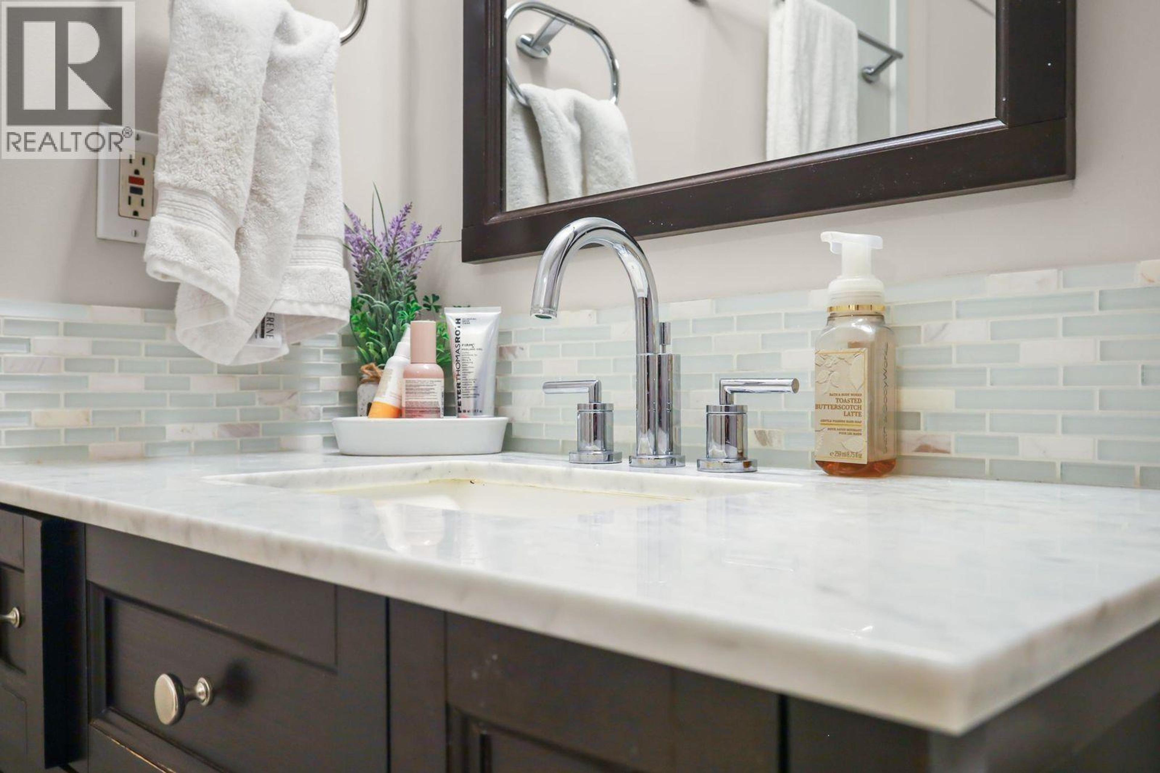 #208 1638 6TH AVENUE - Image 14