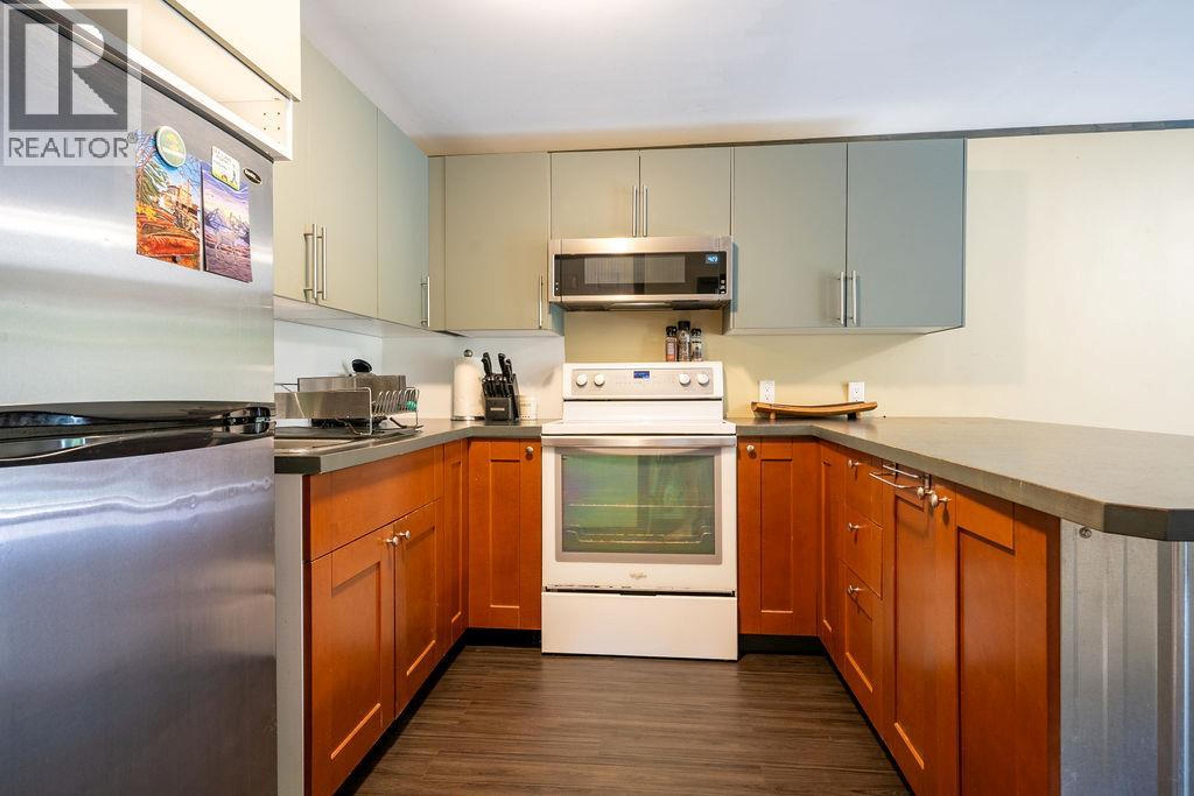 #4 1079 LUNDELL ROAD - Image 4