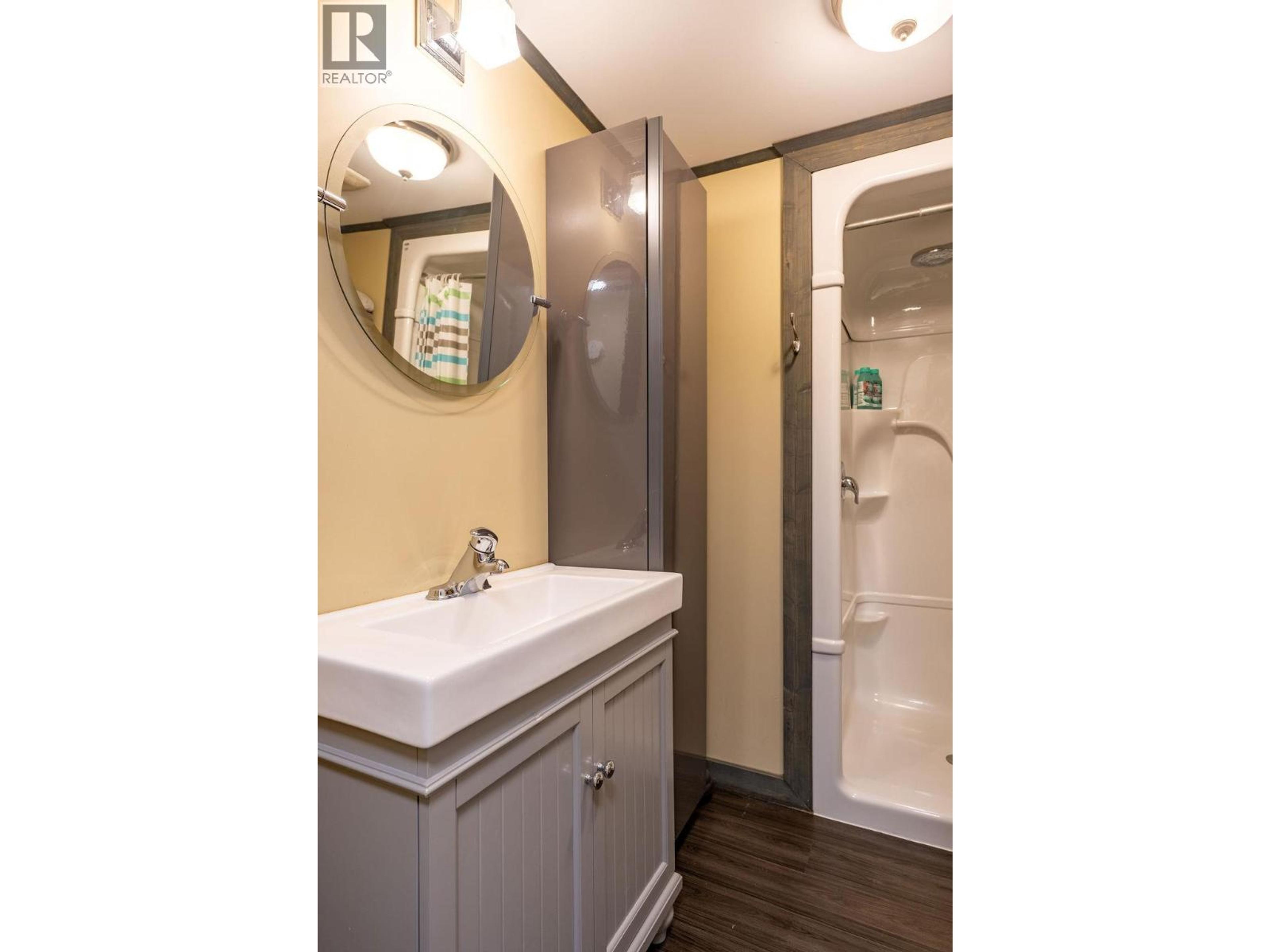 #4 1079 LUNDELL ROAD - Image 7