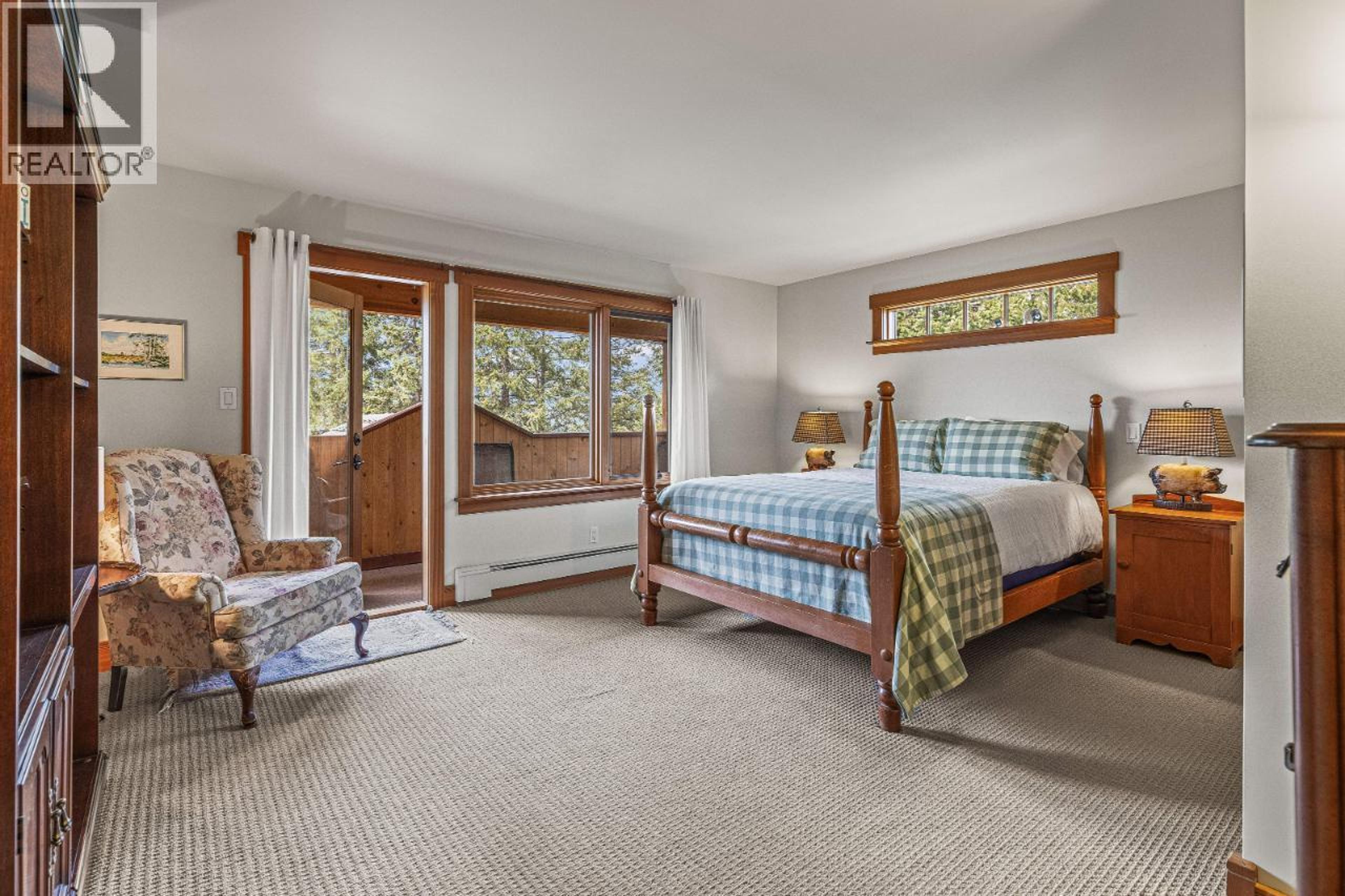 1403 DEER RIDGE ROAD - 46