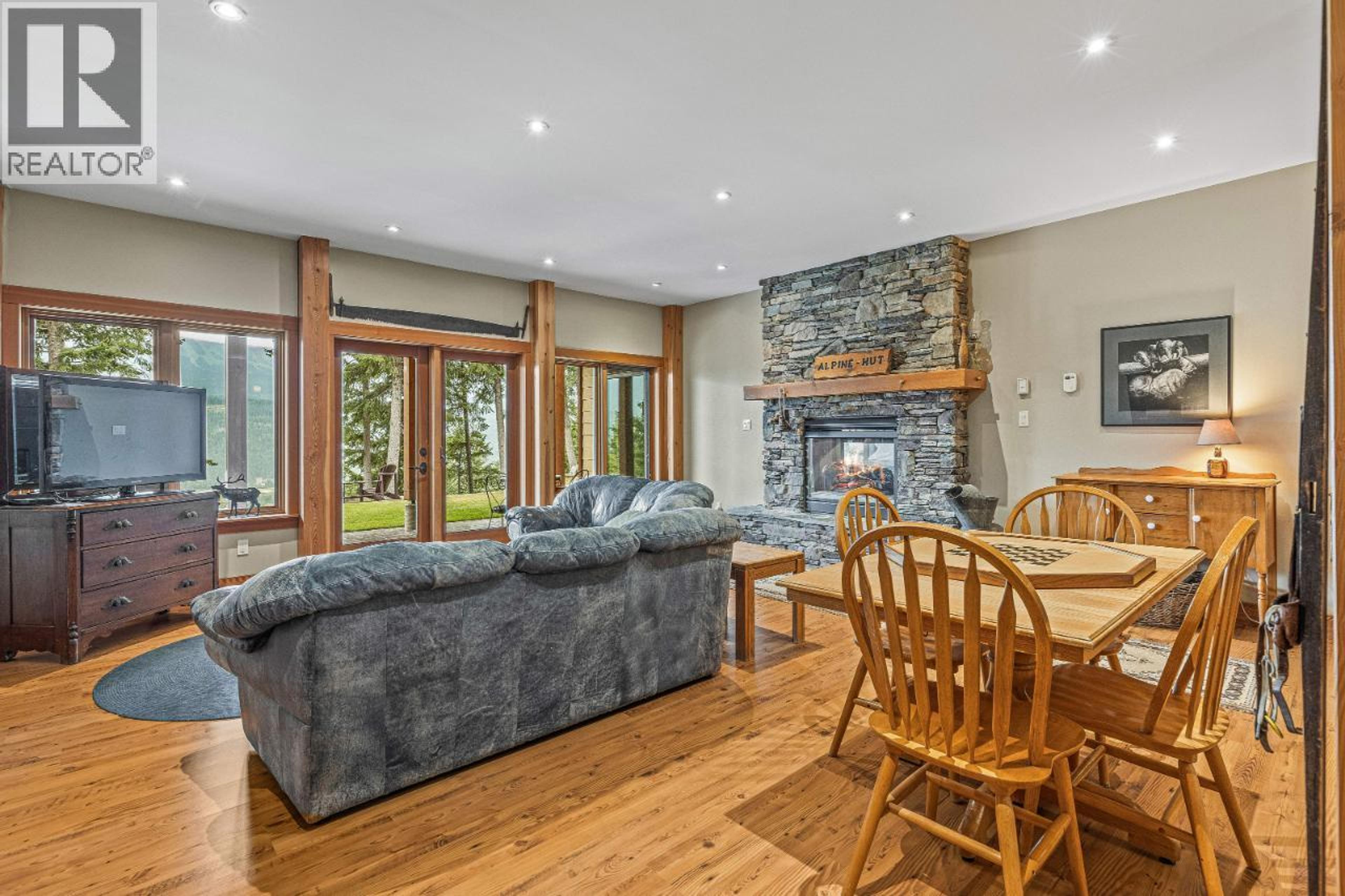 1403 DEER RIDGE ROAD - 51