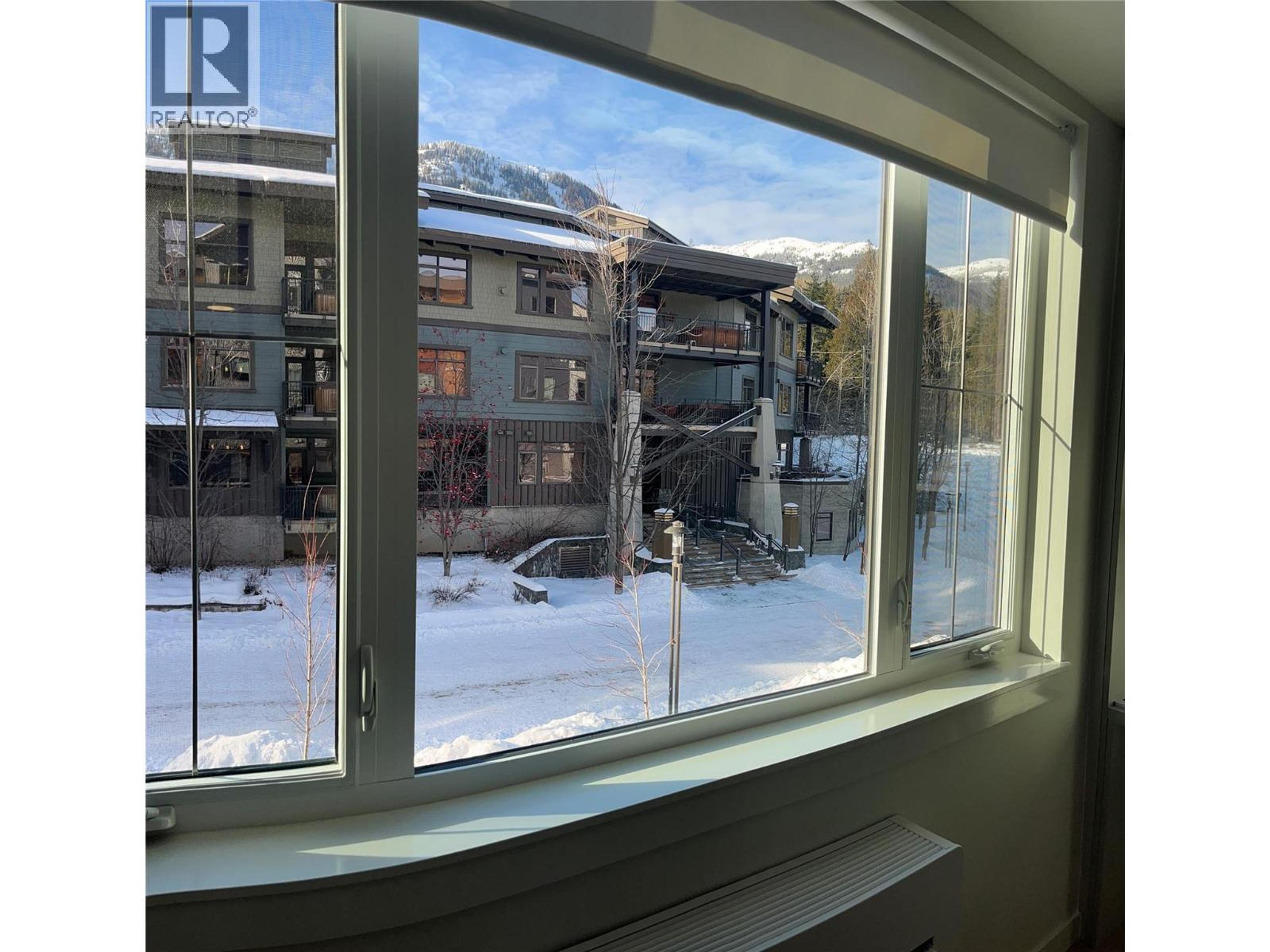 #209 4280 RED MOUNTAIN ROAD - 19