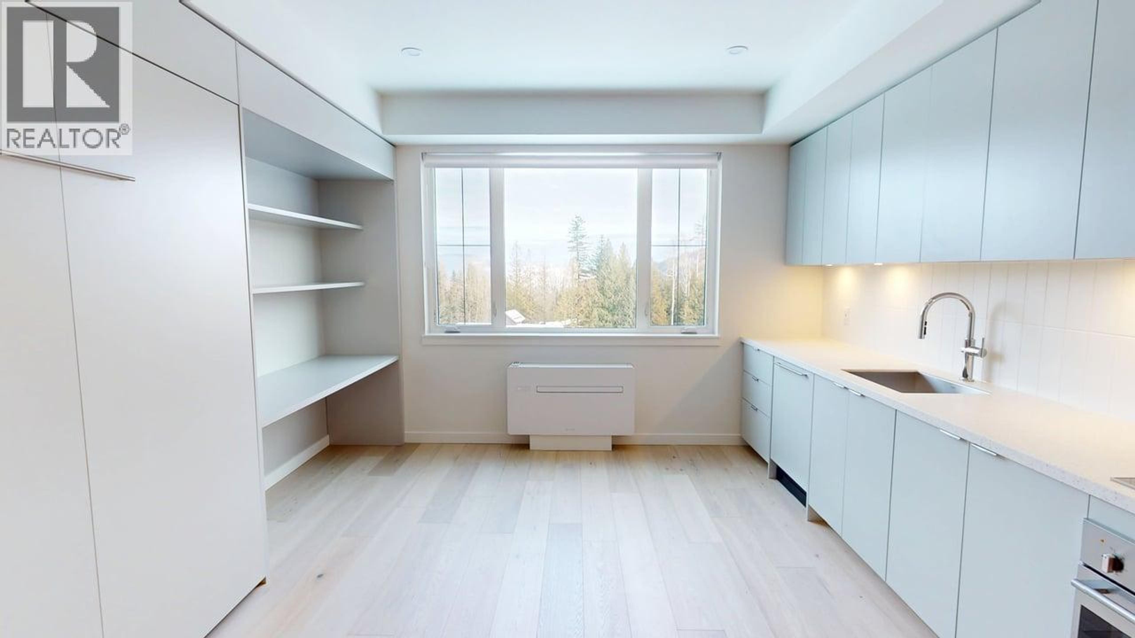 #318 4280 RED MOUNTAIN ROAD - 9