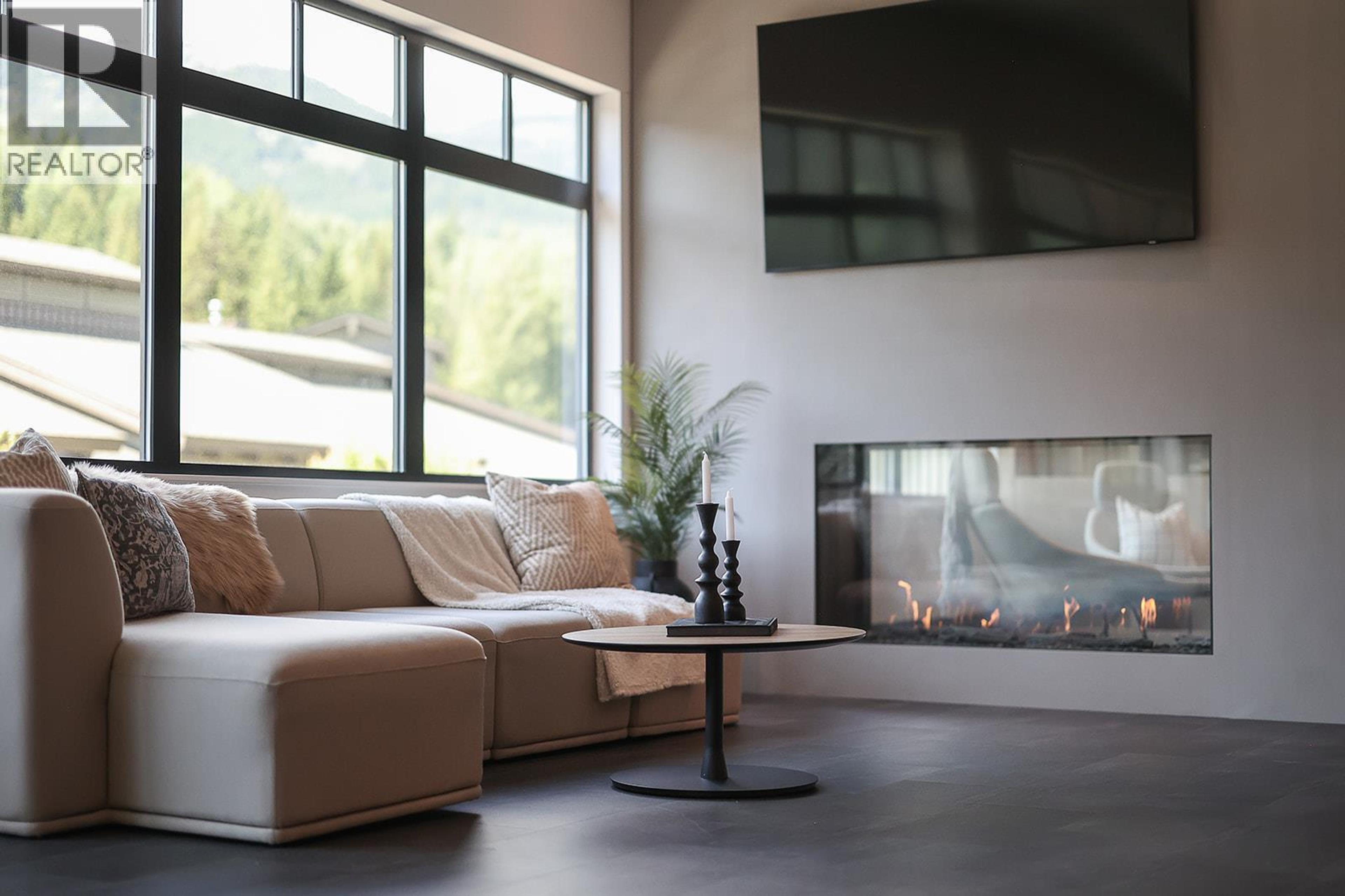 #318 4280 RED MOUNTAIN ROAD - 25