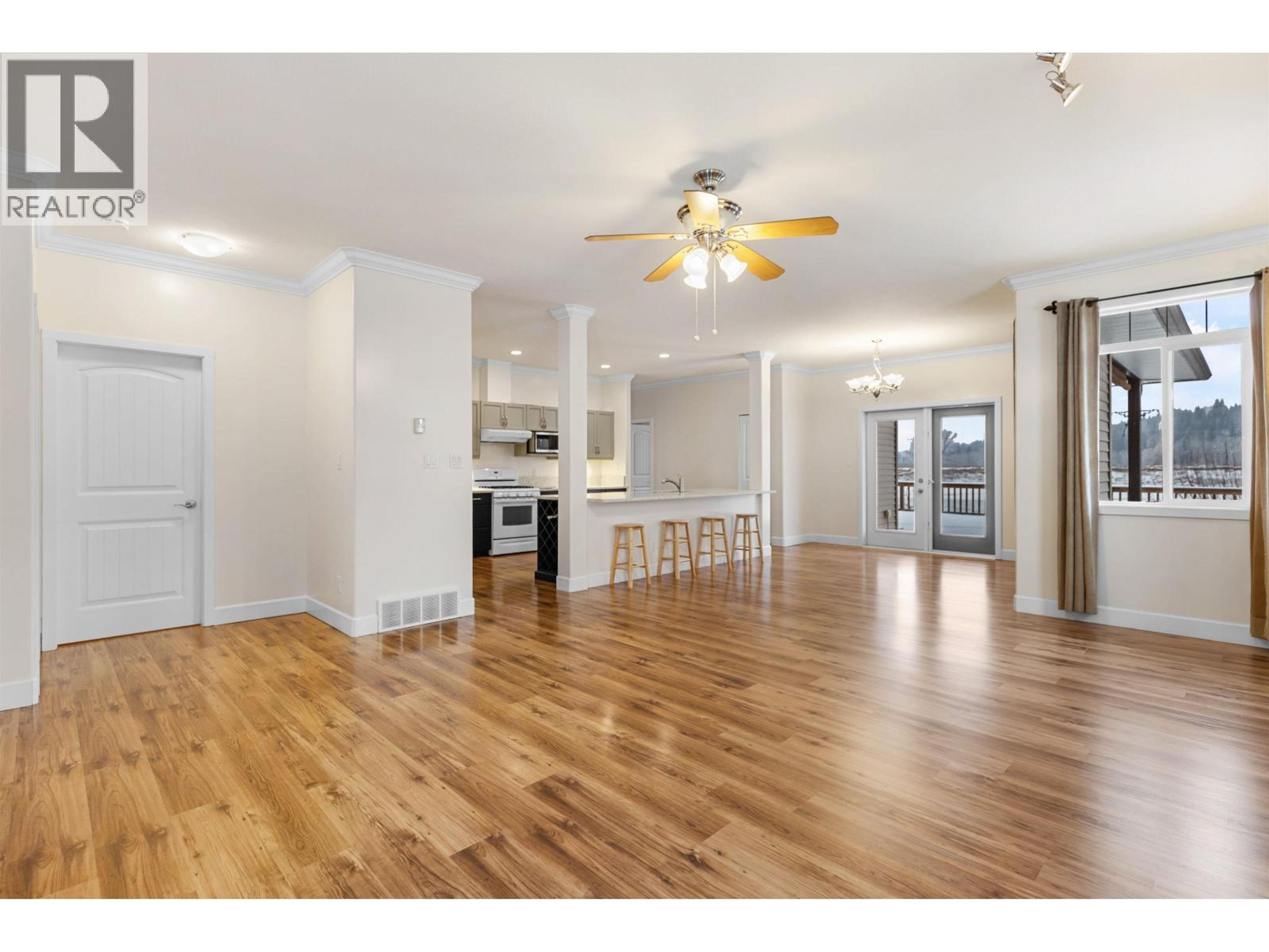 #158 1702 DYKE ROAD - 7