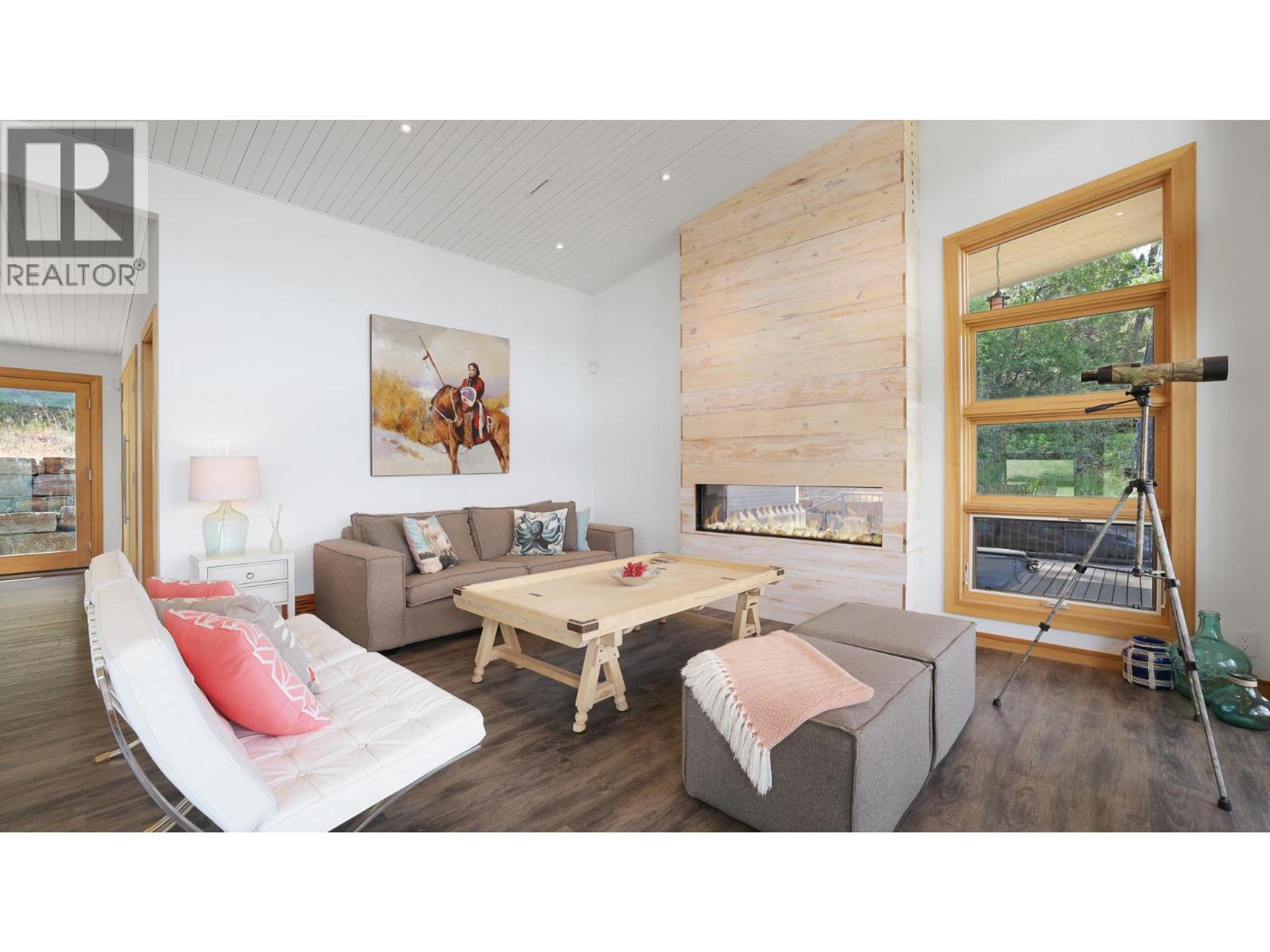 8257 GRAINGER ROAD - 9