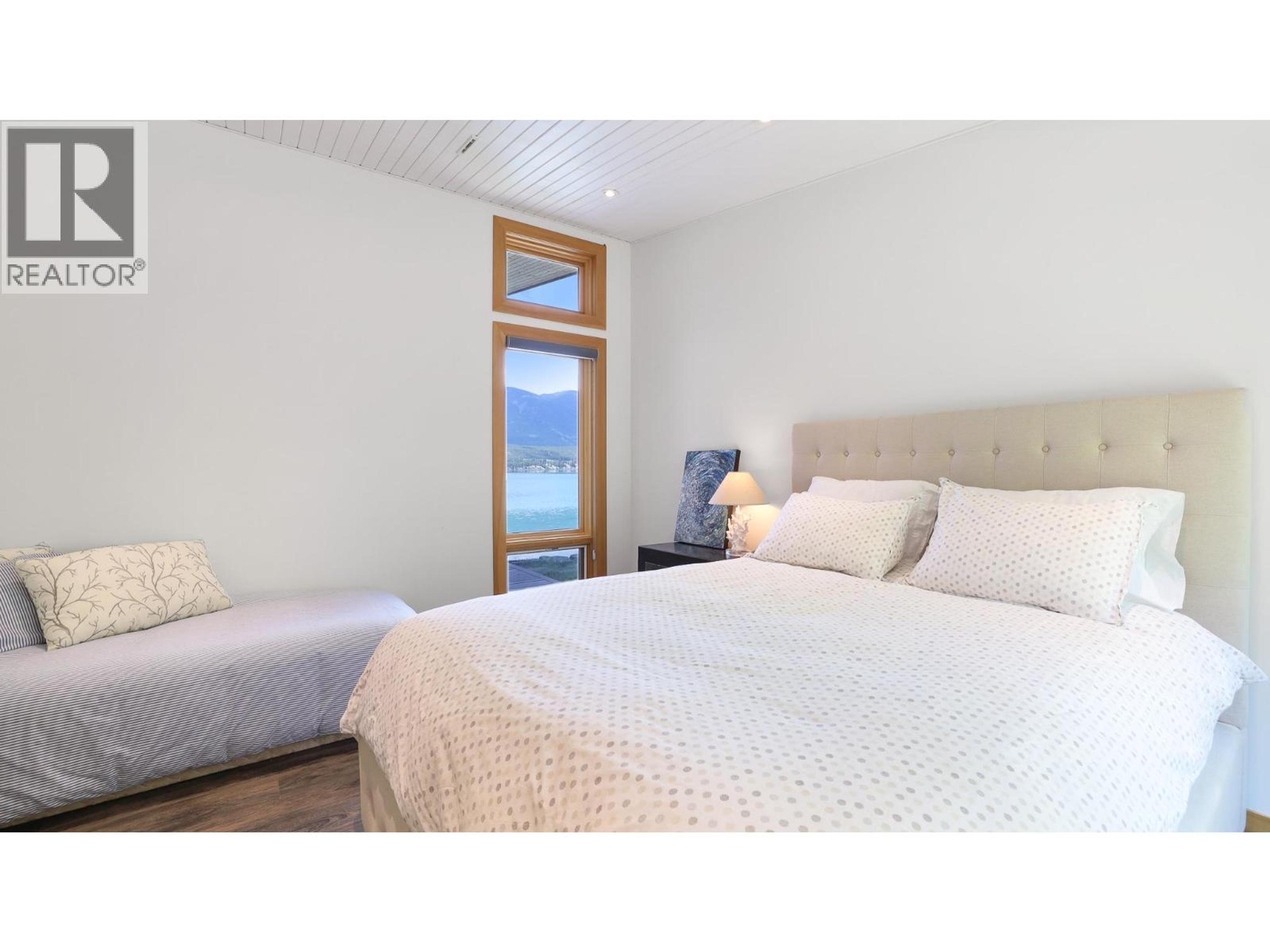 8257 GRAINGER ROAD - 25