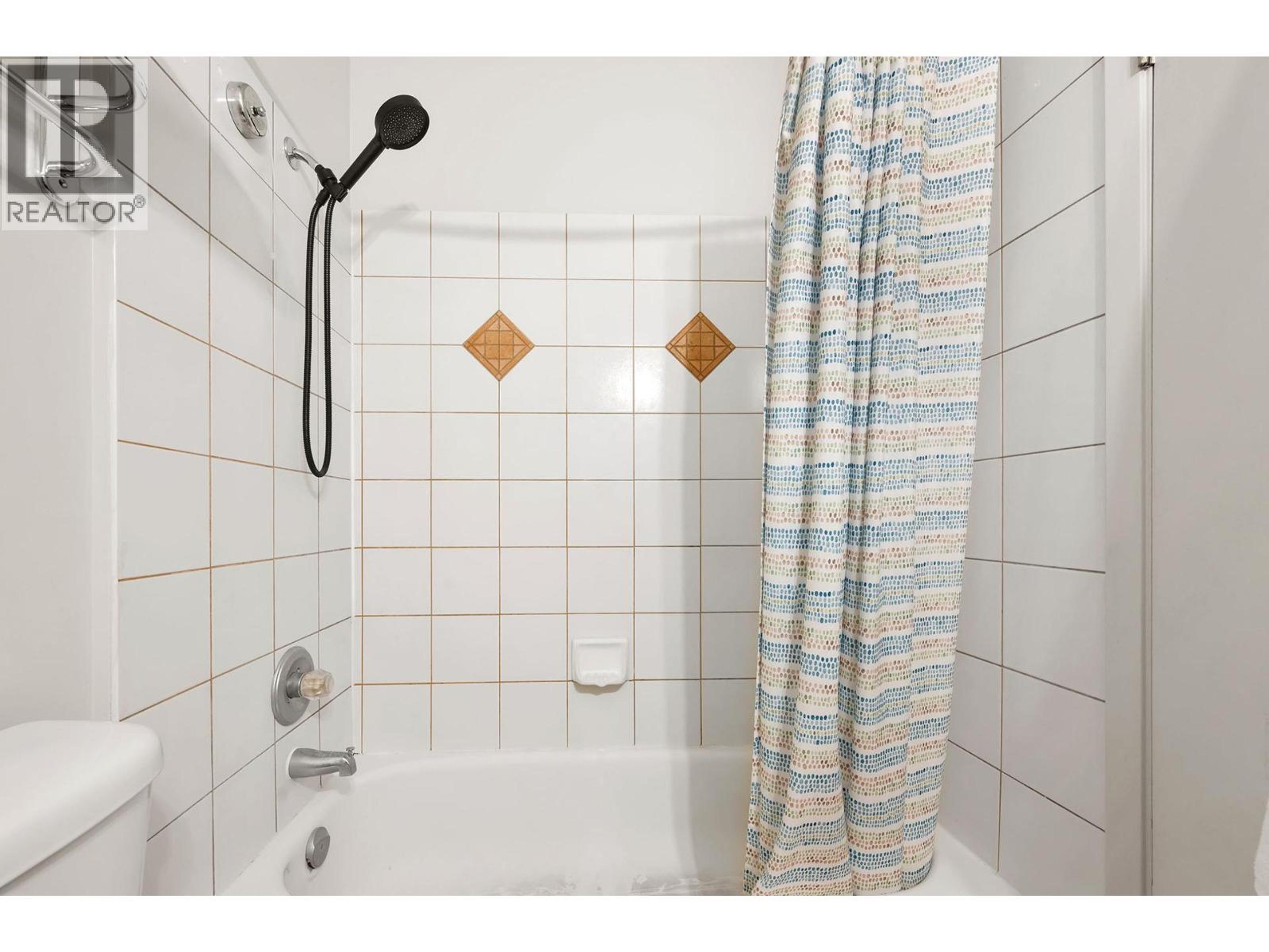 #410 3160 CREEKSIDE WAY - 18