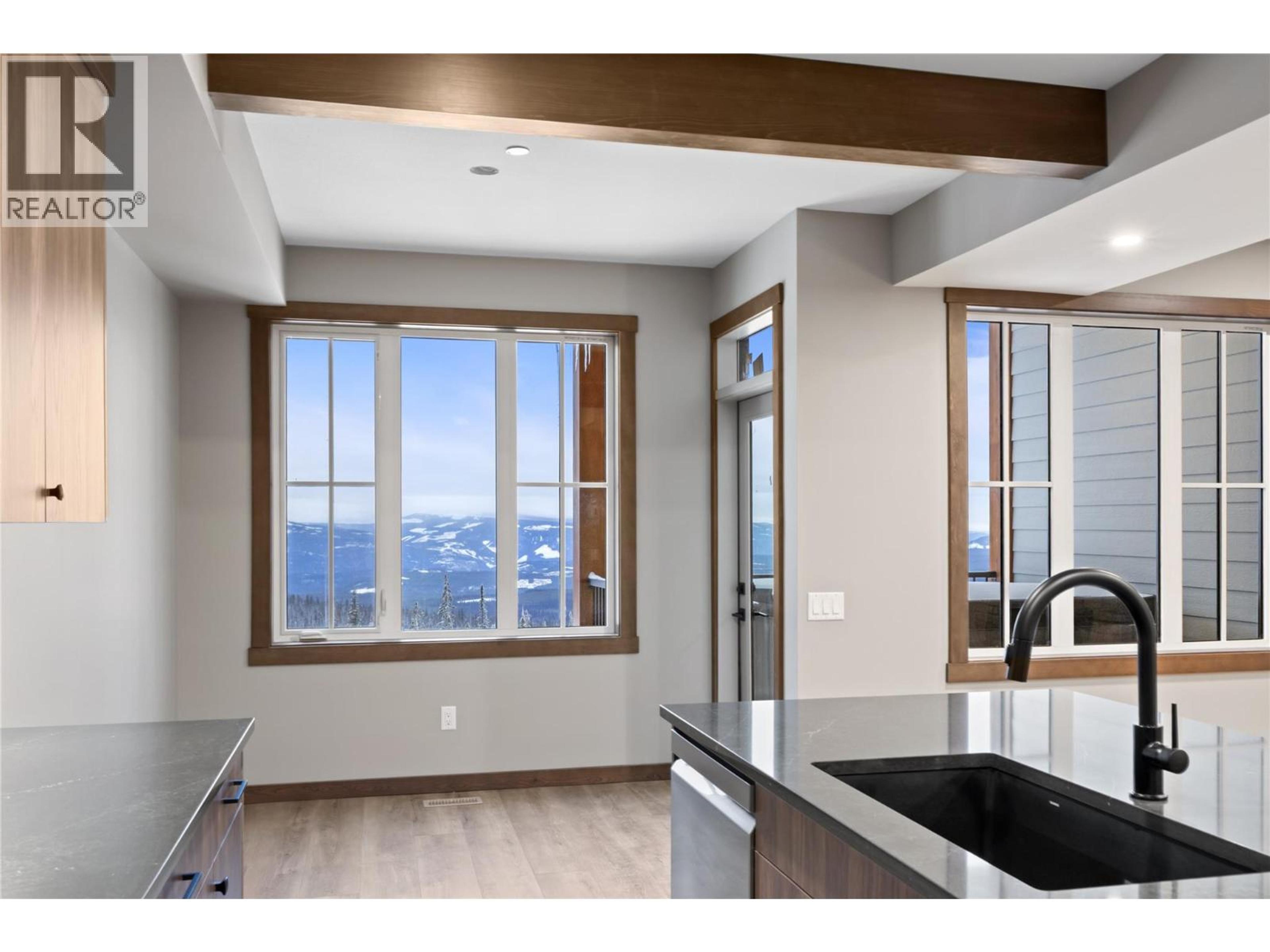 #88 255 FEATHERTOP WAY - 14