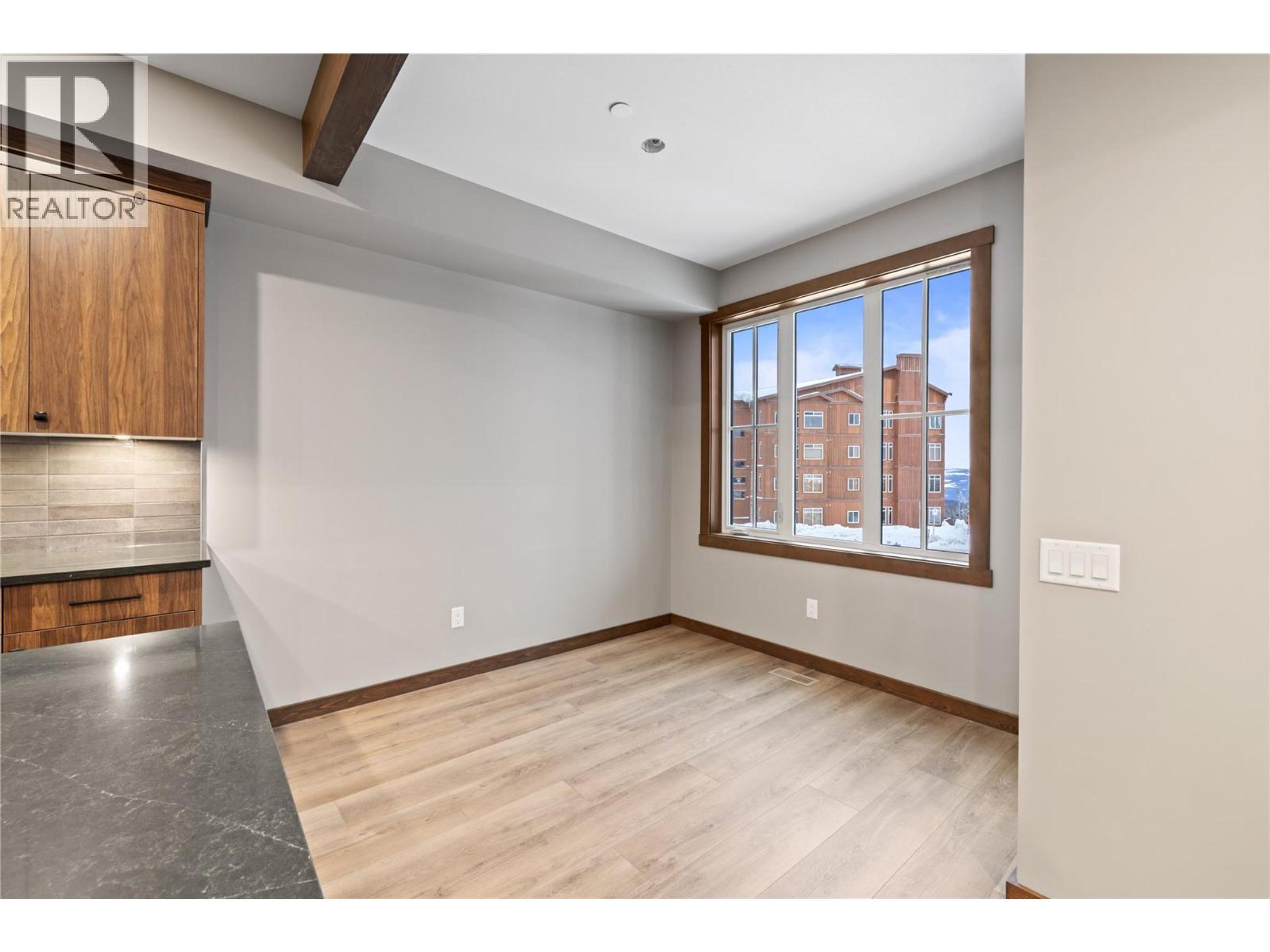 #88 255 FEATHERTOP WAY - 4