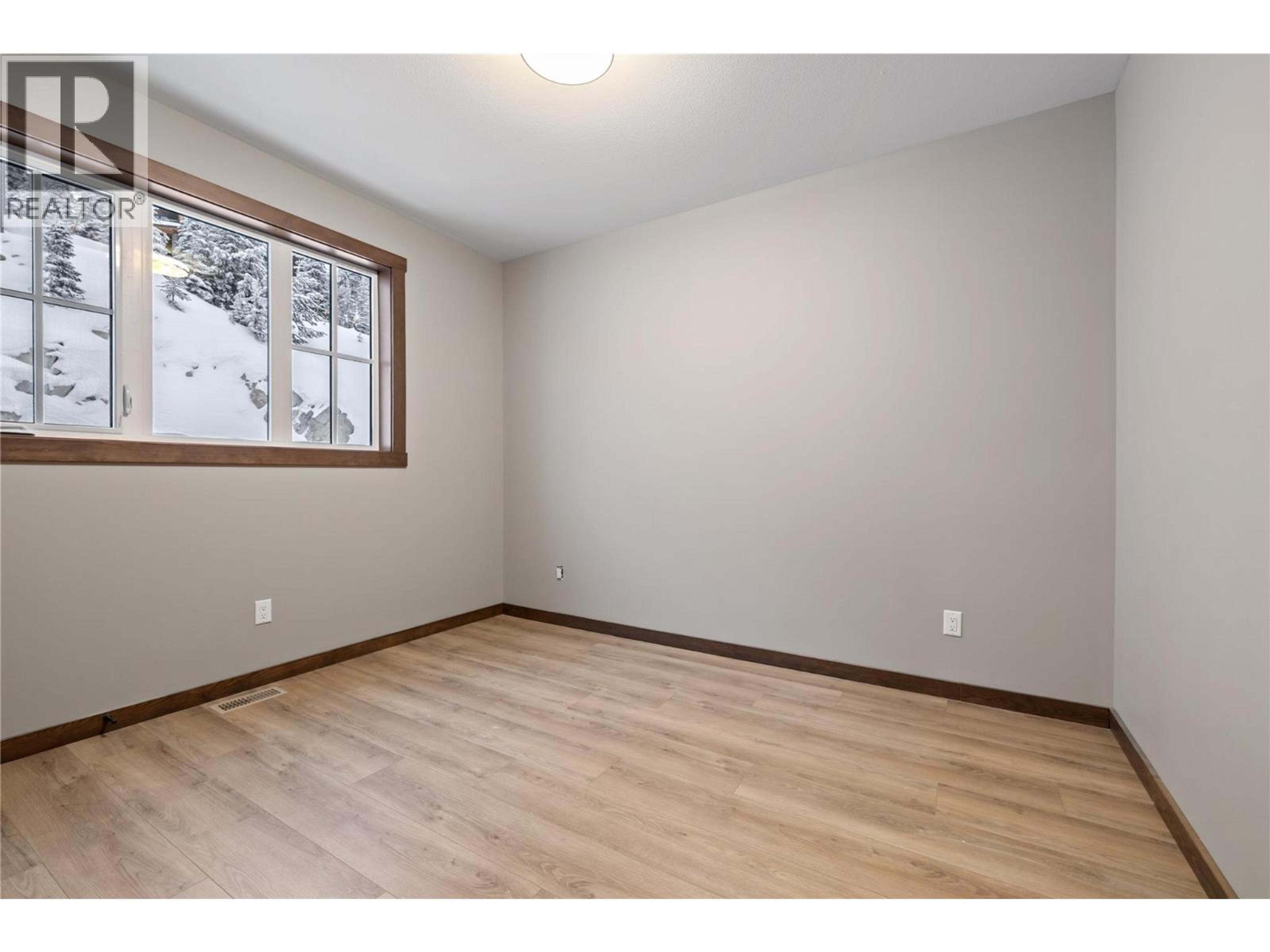 #88 255 FEATHERTOP WAY - 17