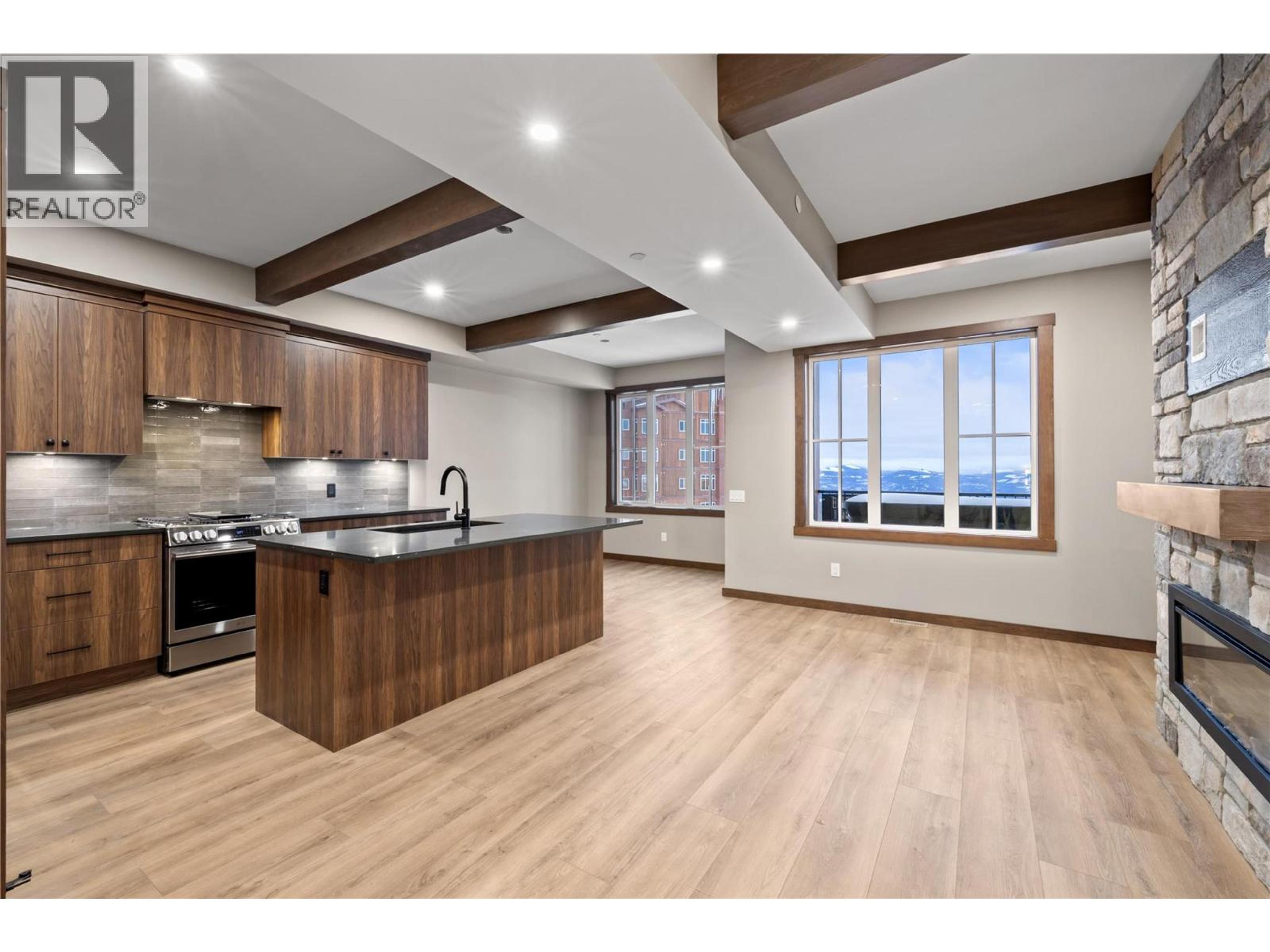 #88 255 FEATHERTOP WAY - 11