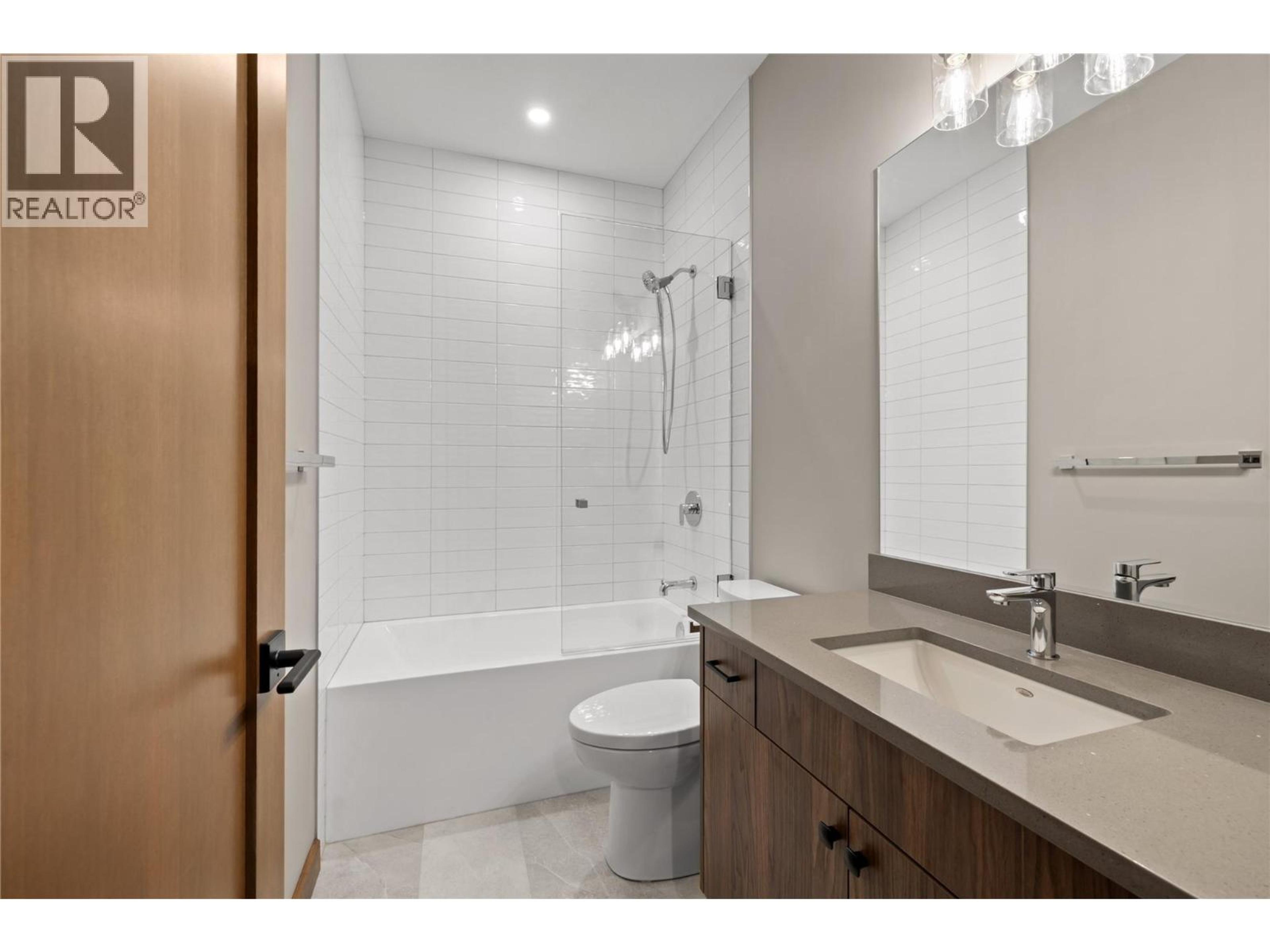 #88 255 FEATHERTOP WAY - 16