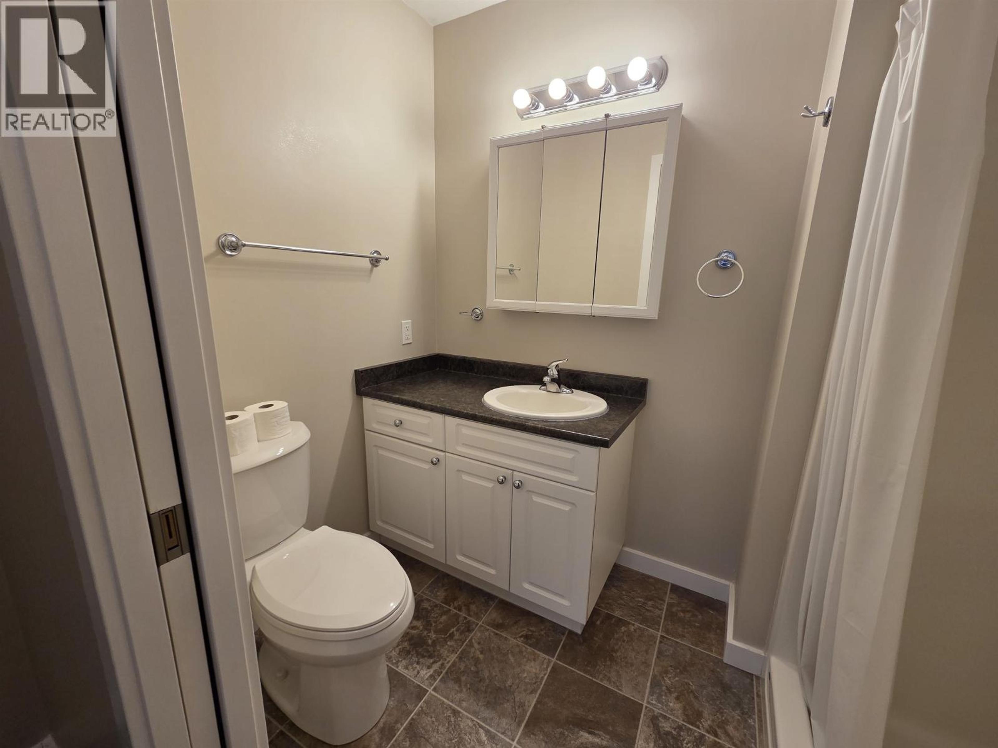 #2 3404 ADAM STREET - Image 9