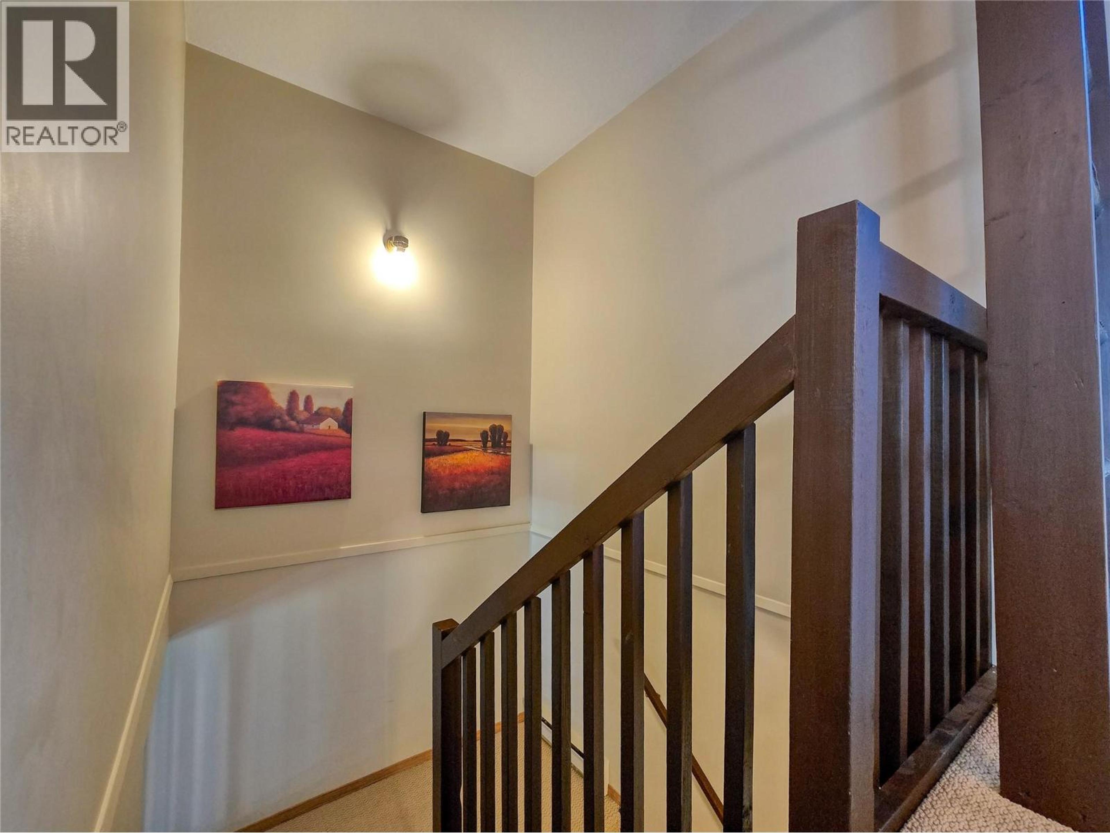 #7 8040 RADIUM GOLF COURSE ROAD - 28