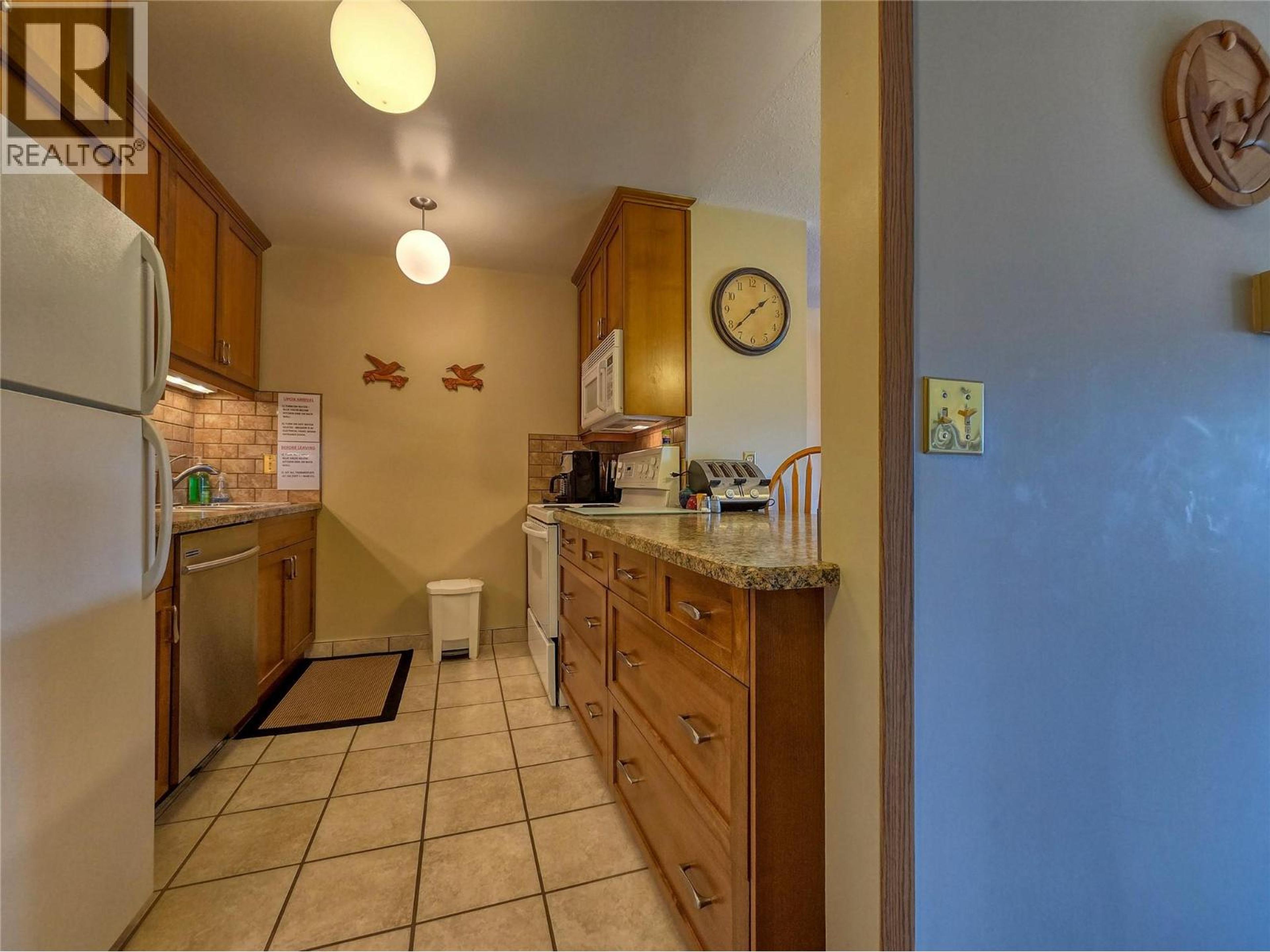 #7 8040 RADIUM GOLF COURSE ROAD - 4