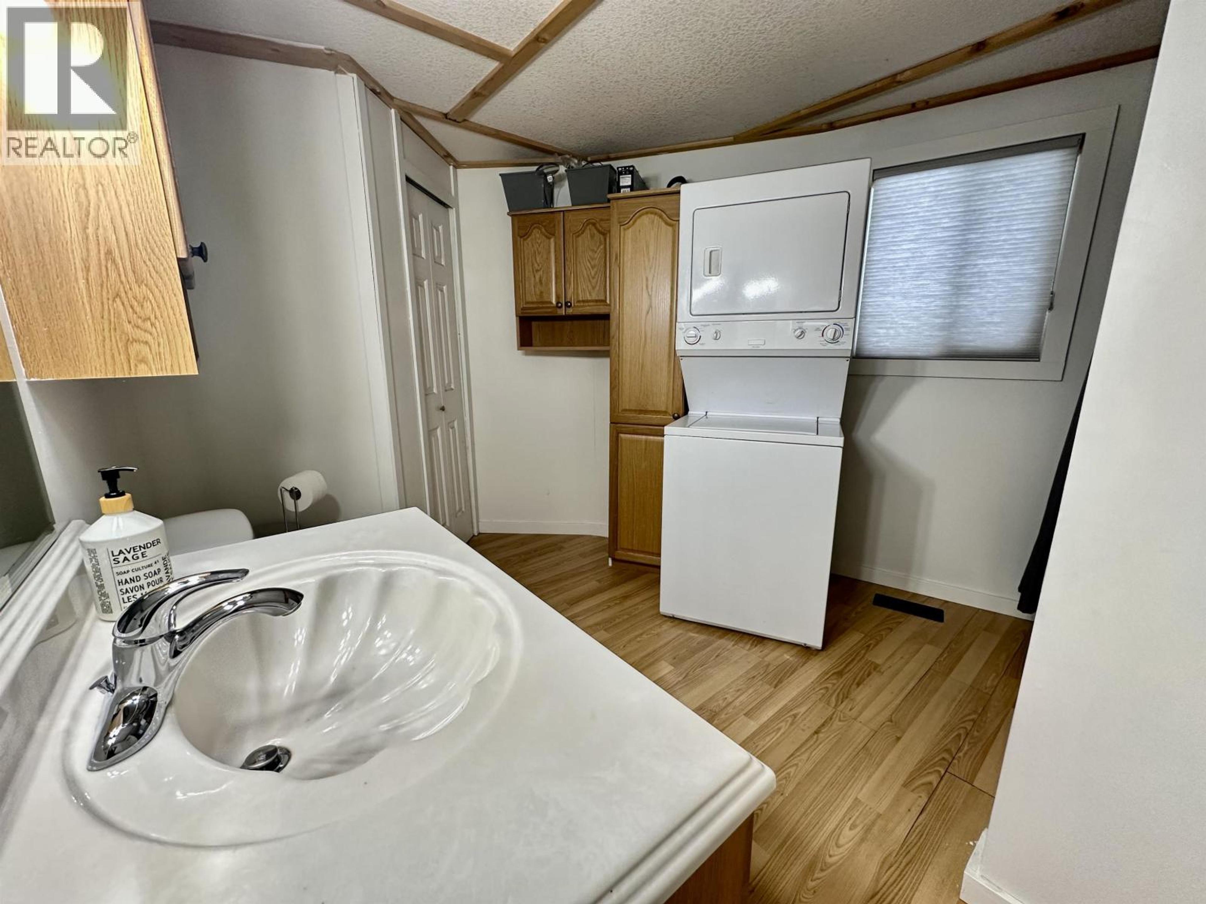 772 S GREEN LAKE ROAD - 10