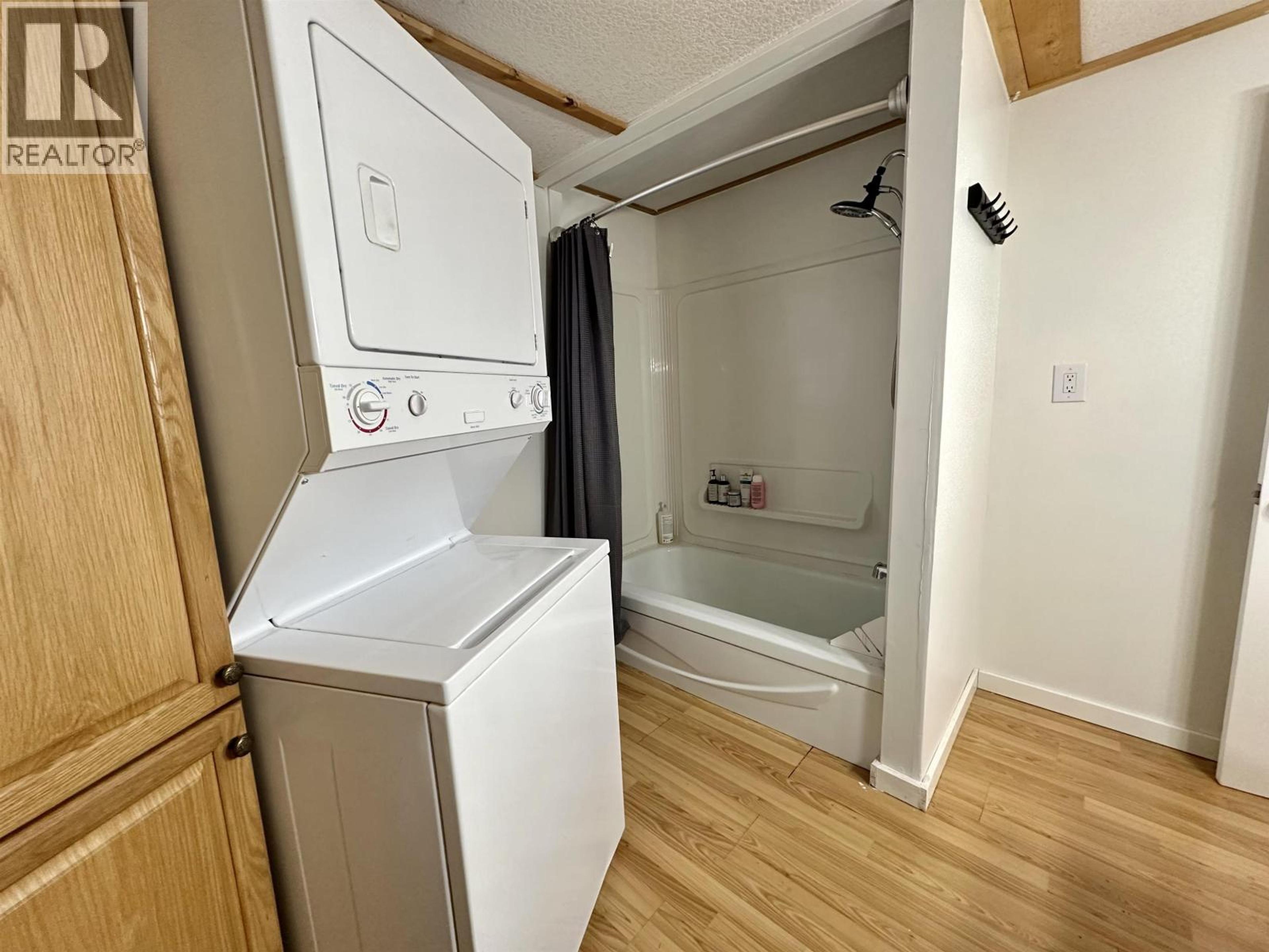 772 S GREEN LAKE ROAD - 11