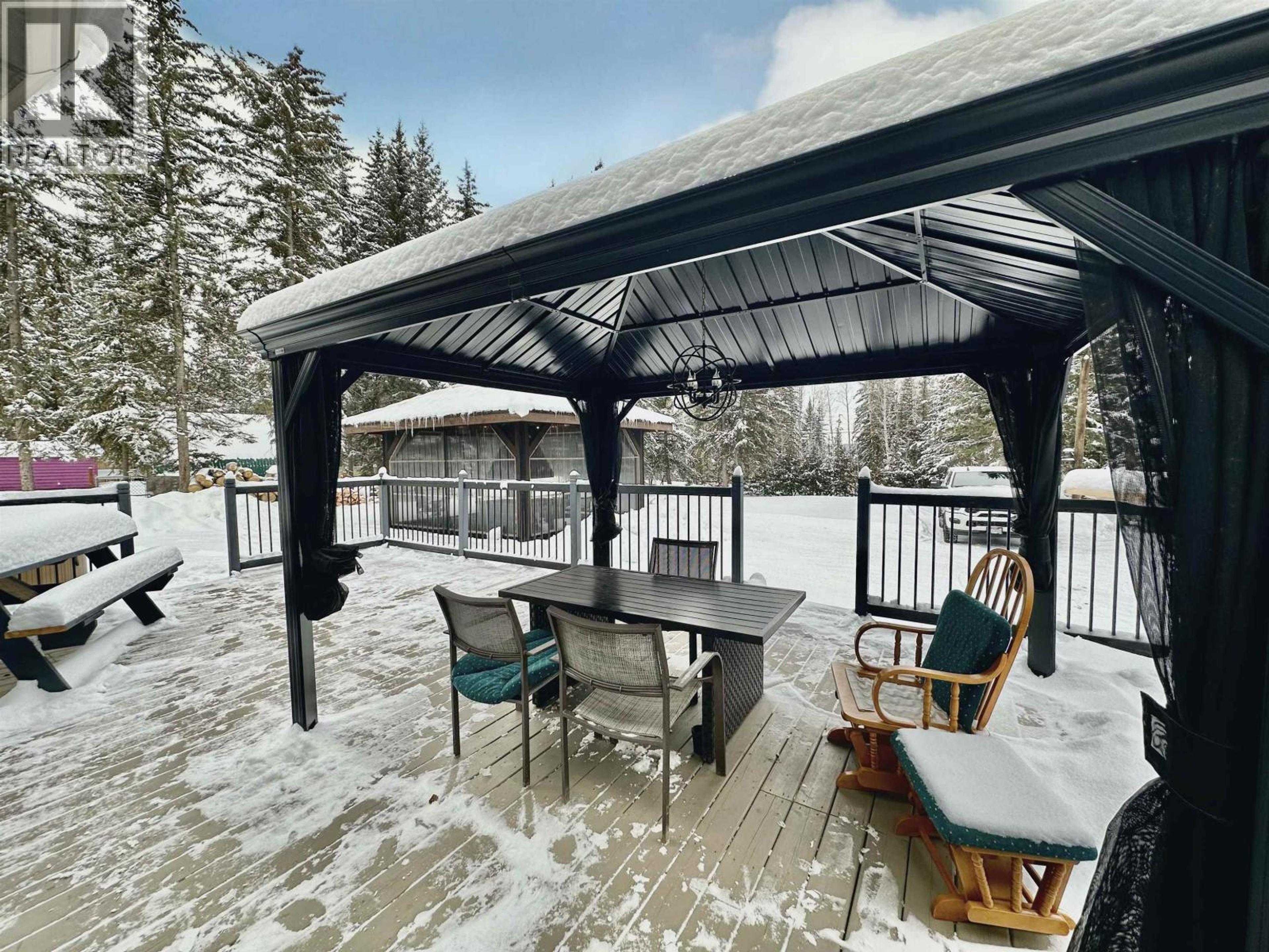 772 S GREEN LAKE ROAD - 30