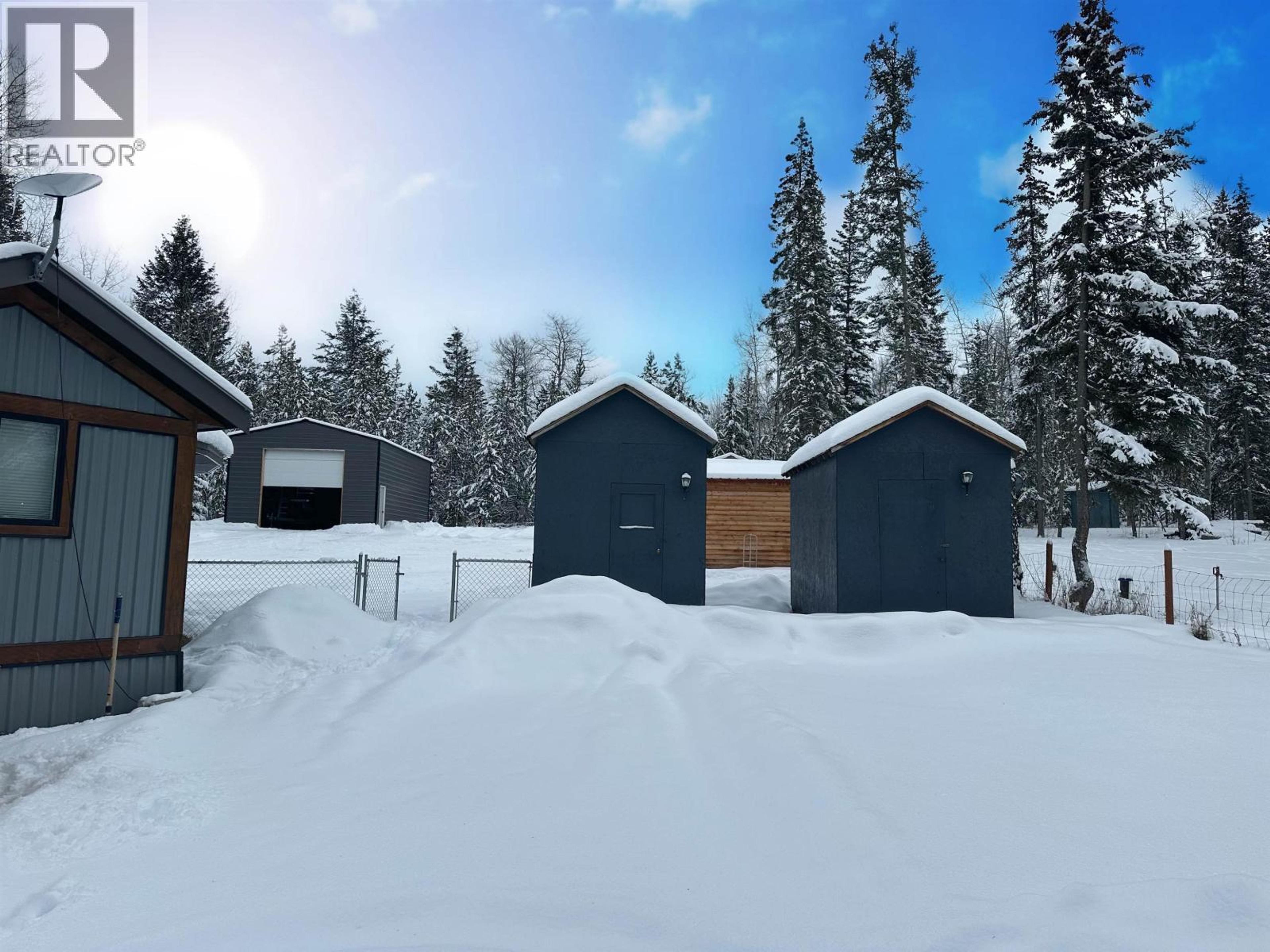 772 S GREEN LAKE ROAD - 34