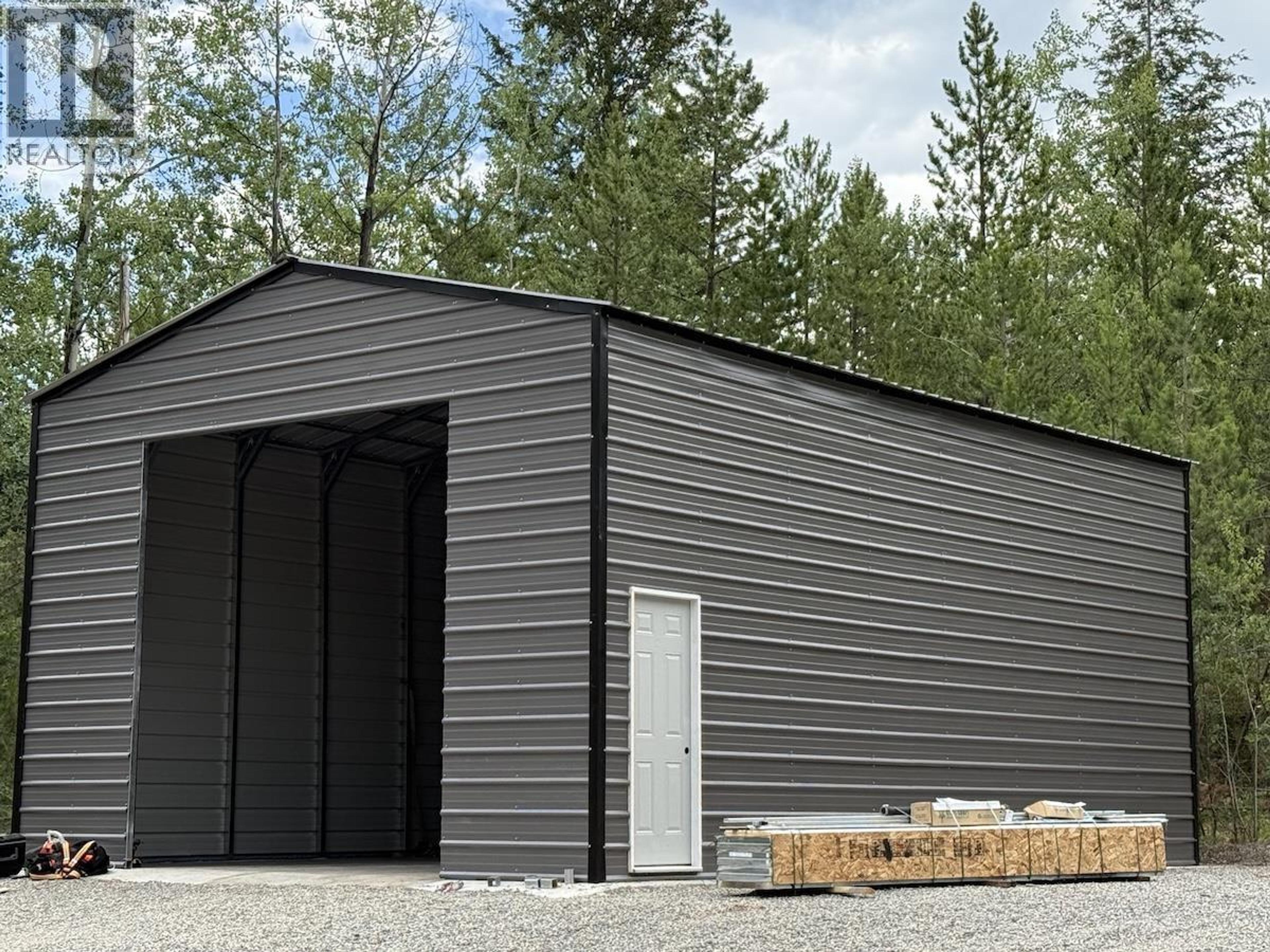 772 S GREEN LAKE ROAD - 37