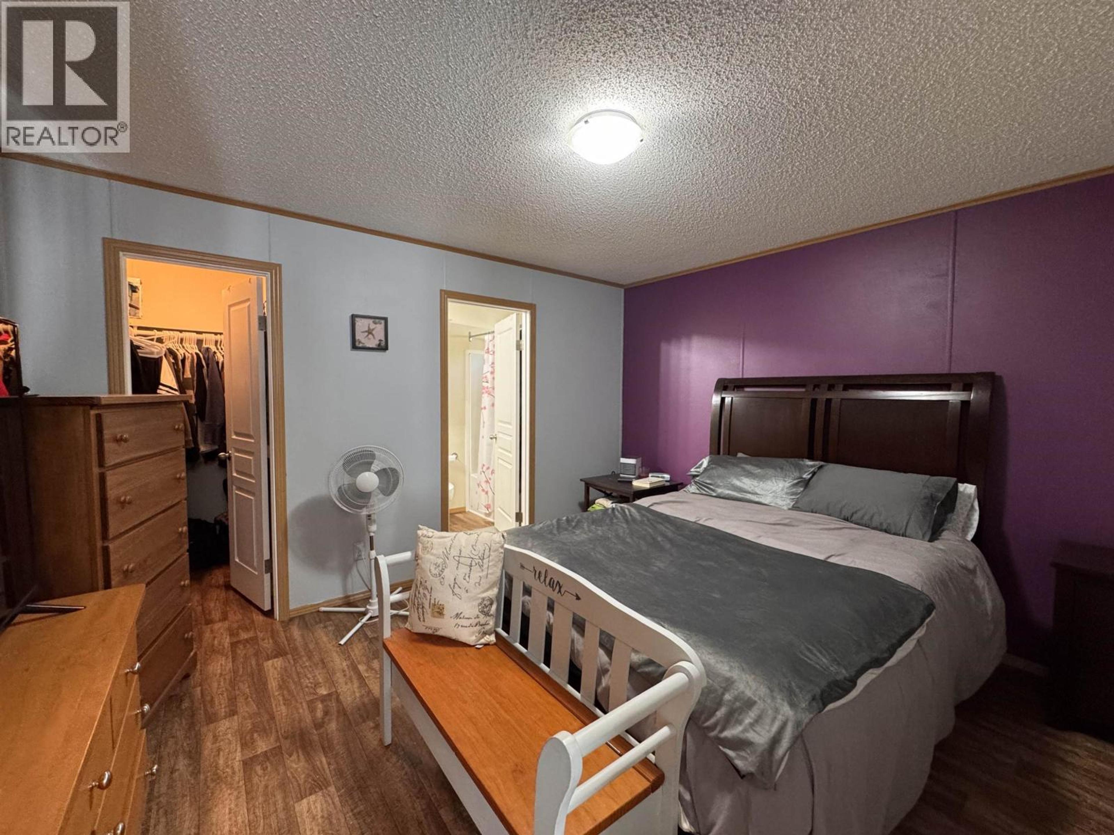 #27 5204 ACKROYD STREET - Image 8