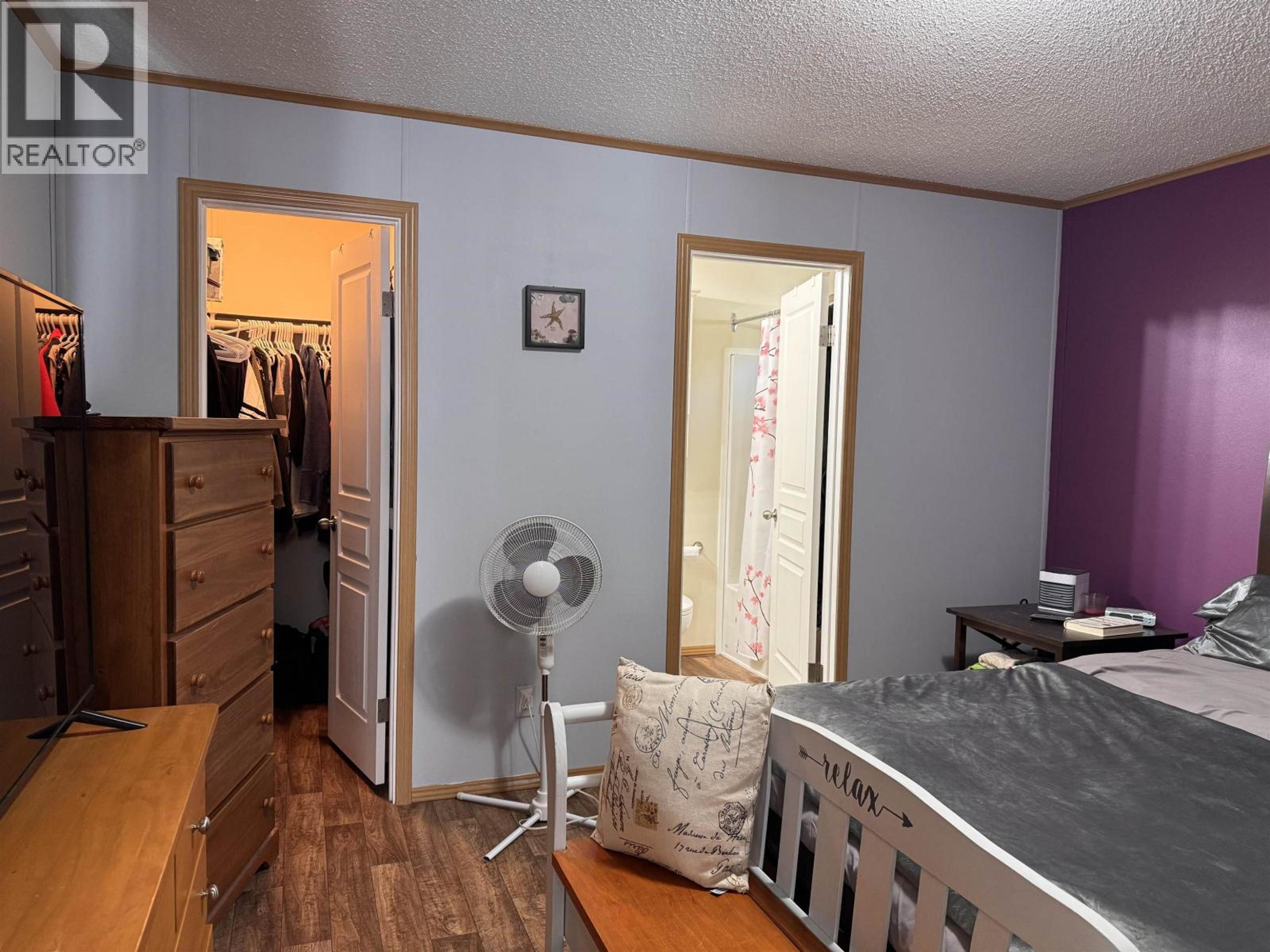 #27 5204 ACKROYD STREET - Image 9