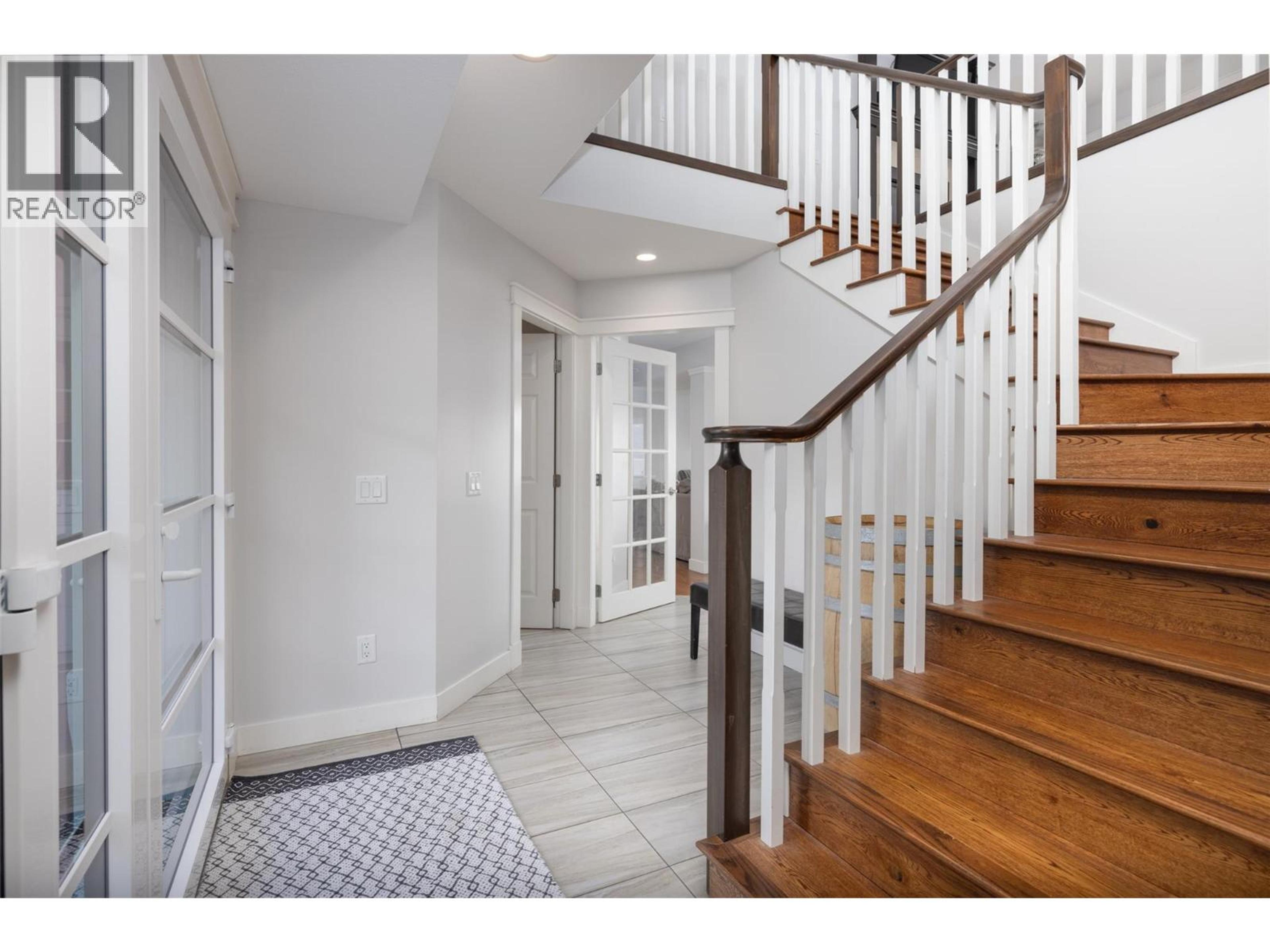 4244 BEACH AVENUE - 50