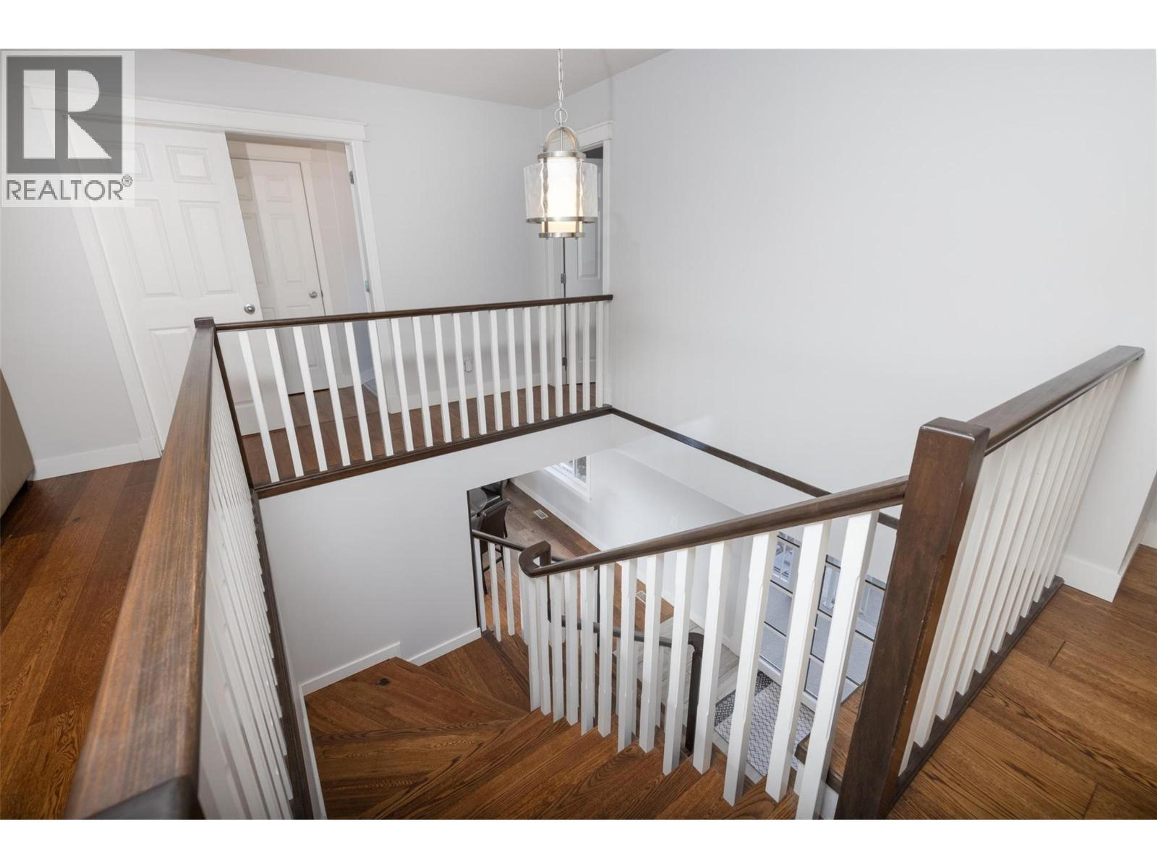 4244 BEACH AVENUE - 60