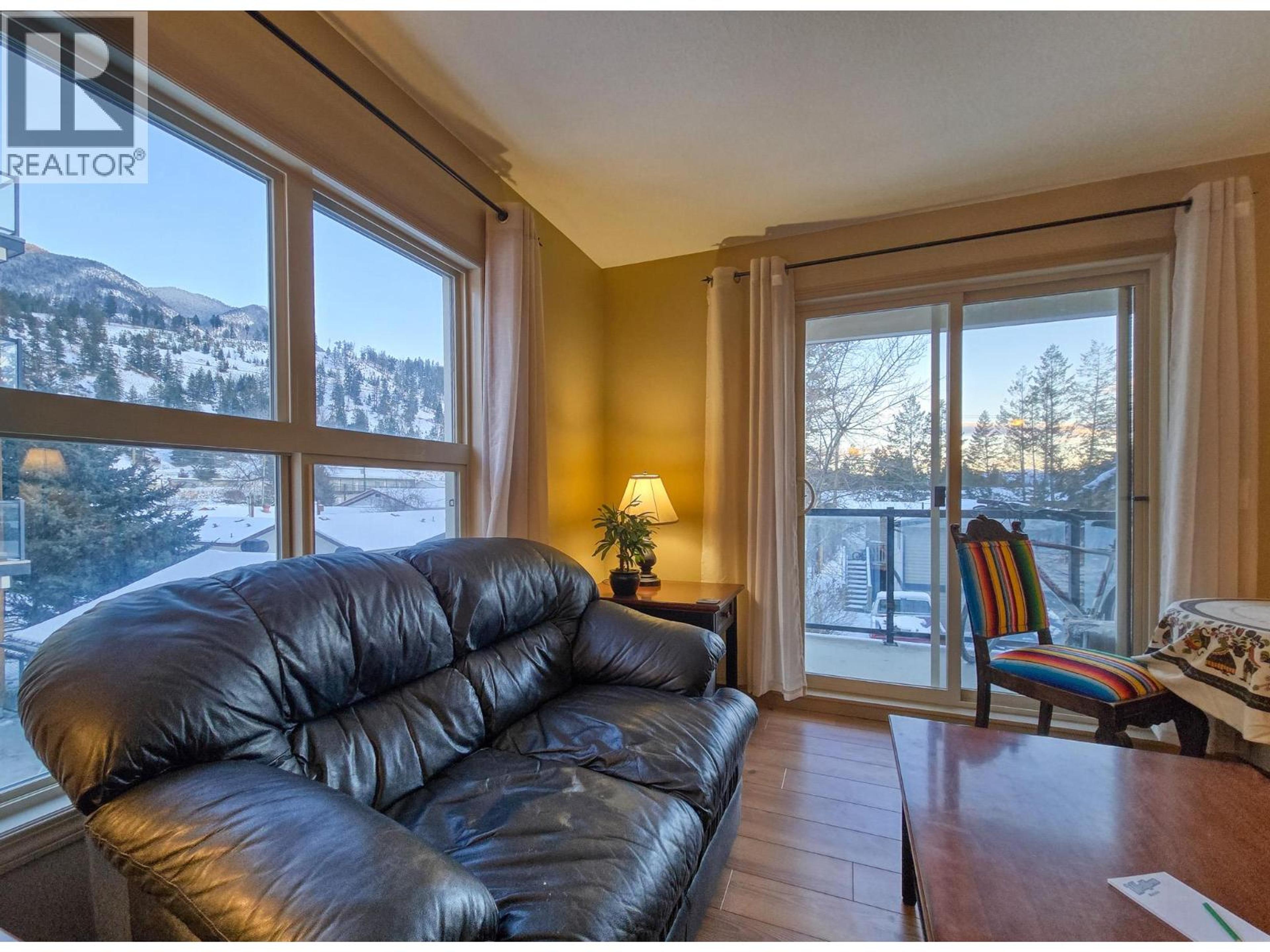 #2210 4874 STANLEY STREET - 12