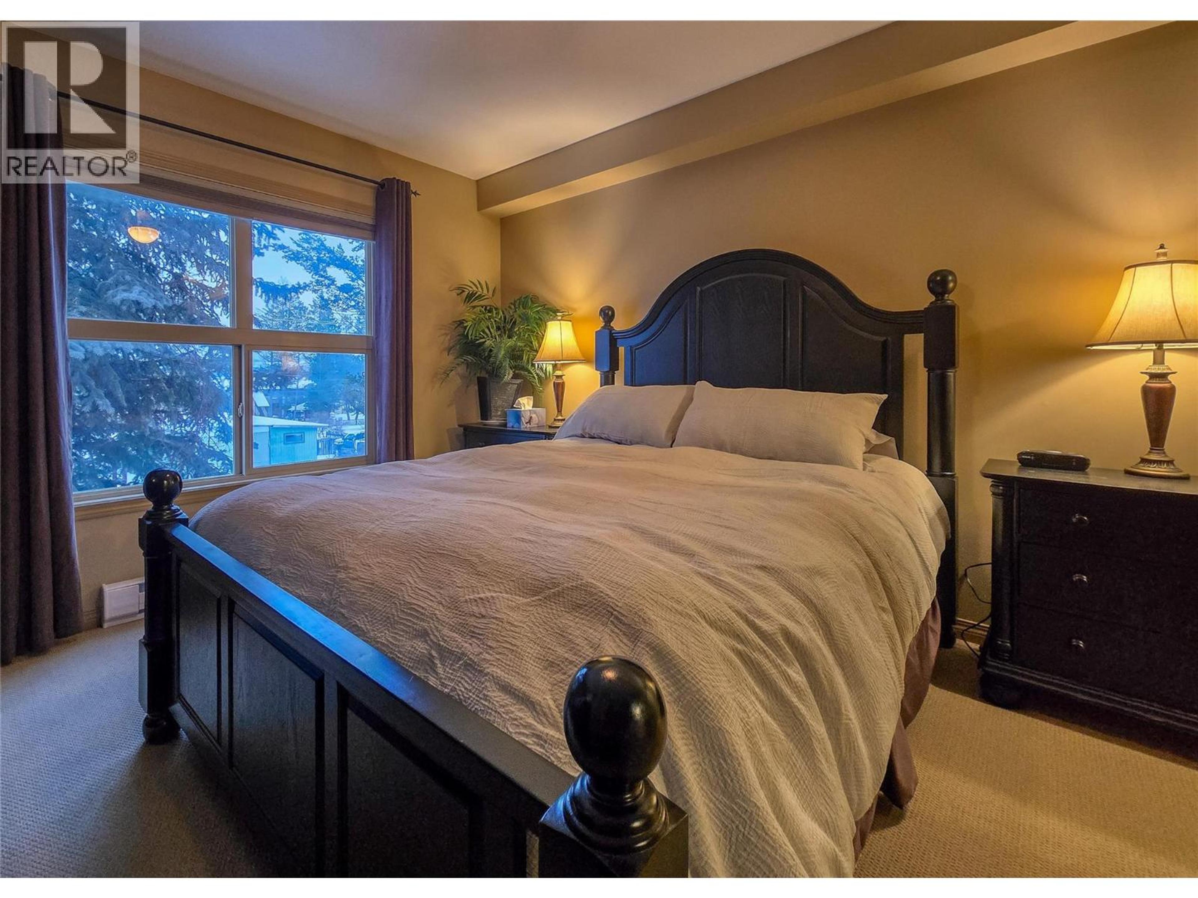 #2210 4874 STANLEY STREET - 31