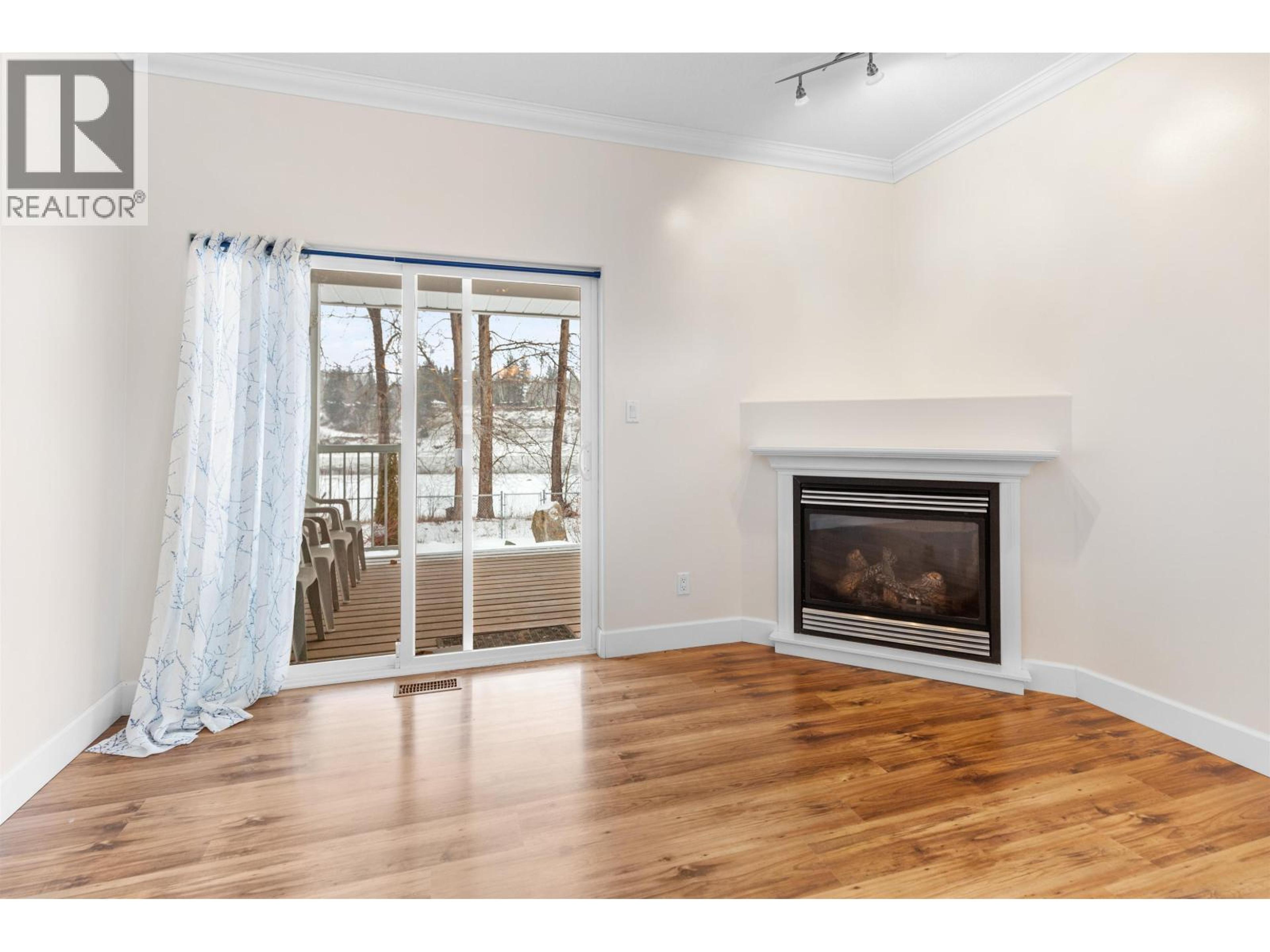 #132 1702 DYKE ROAD - 8