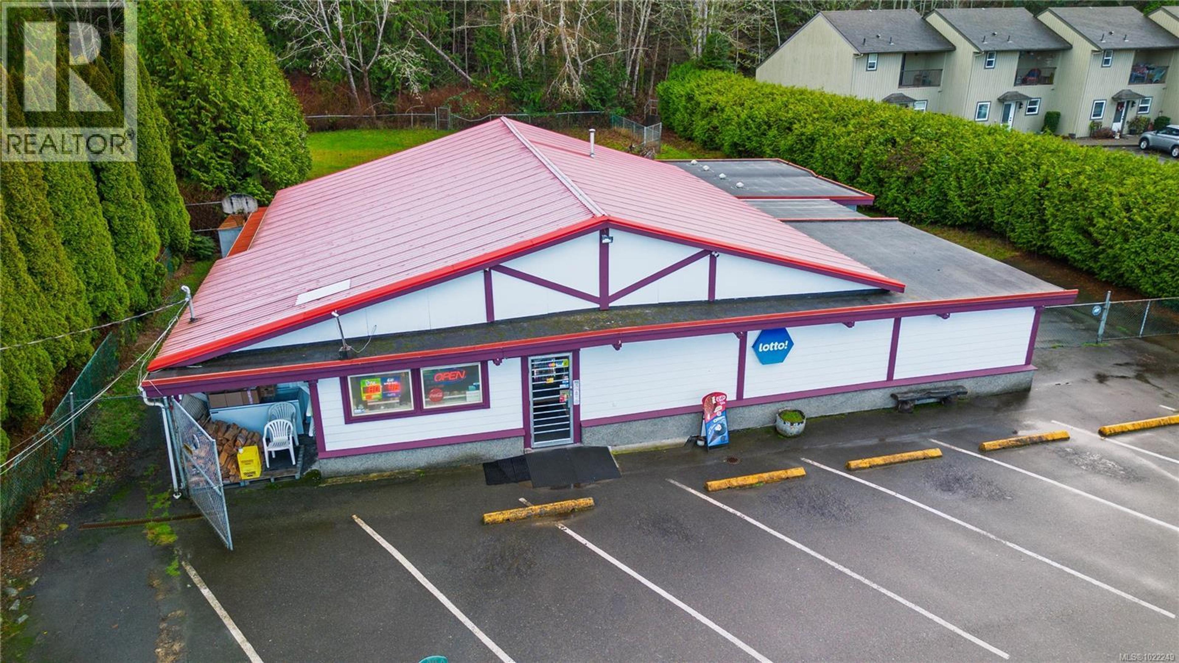 3346 ISLAND HWY W - 6