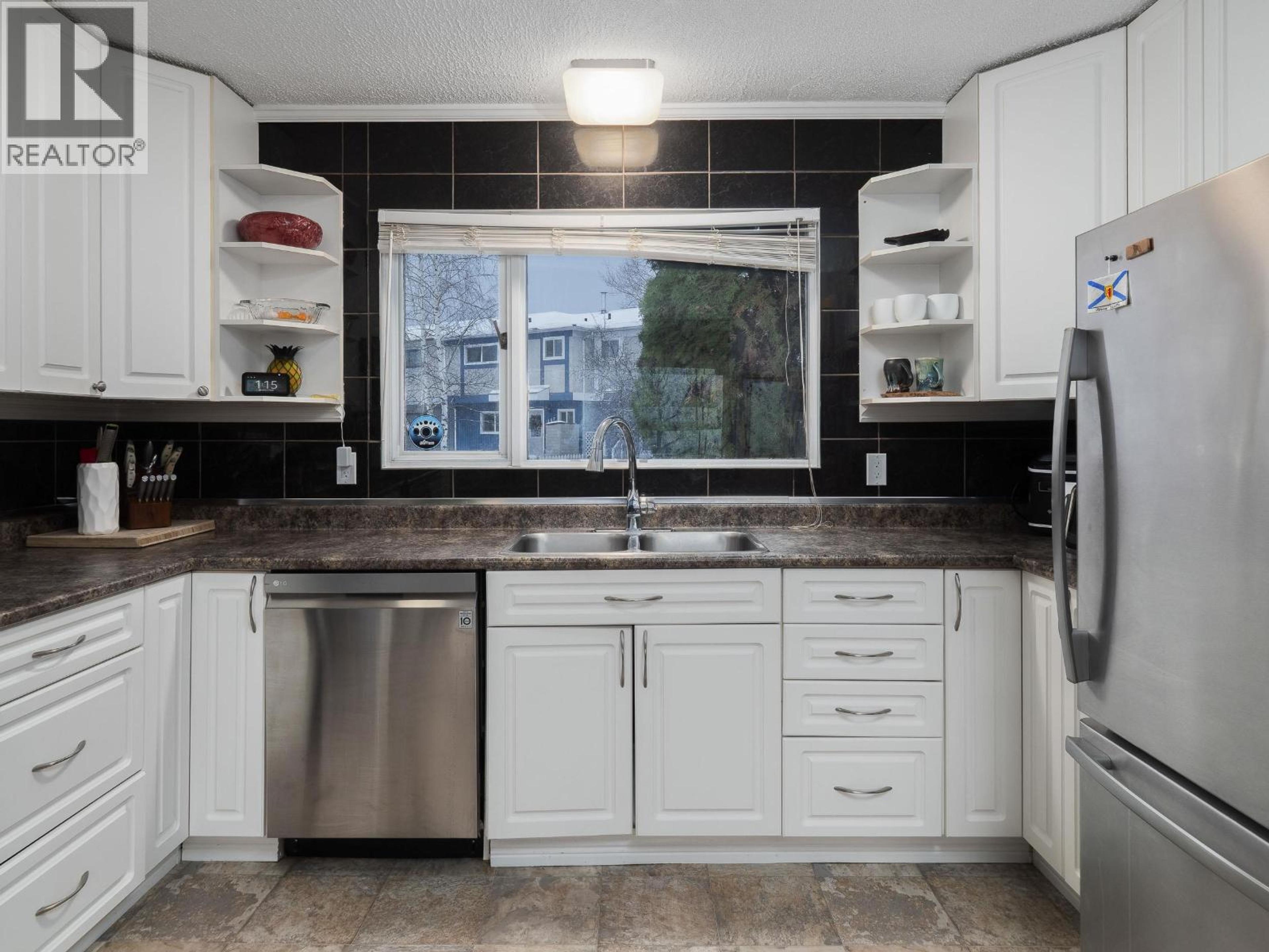 194 MCEACHERN PLACE - 10