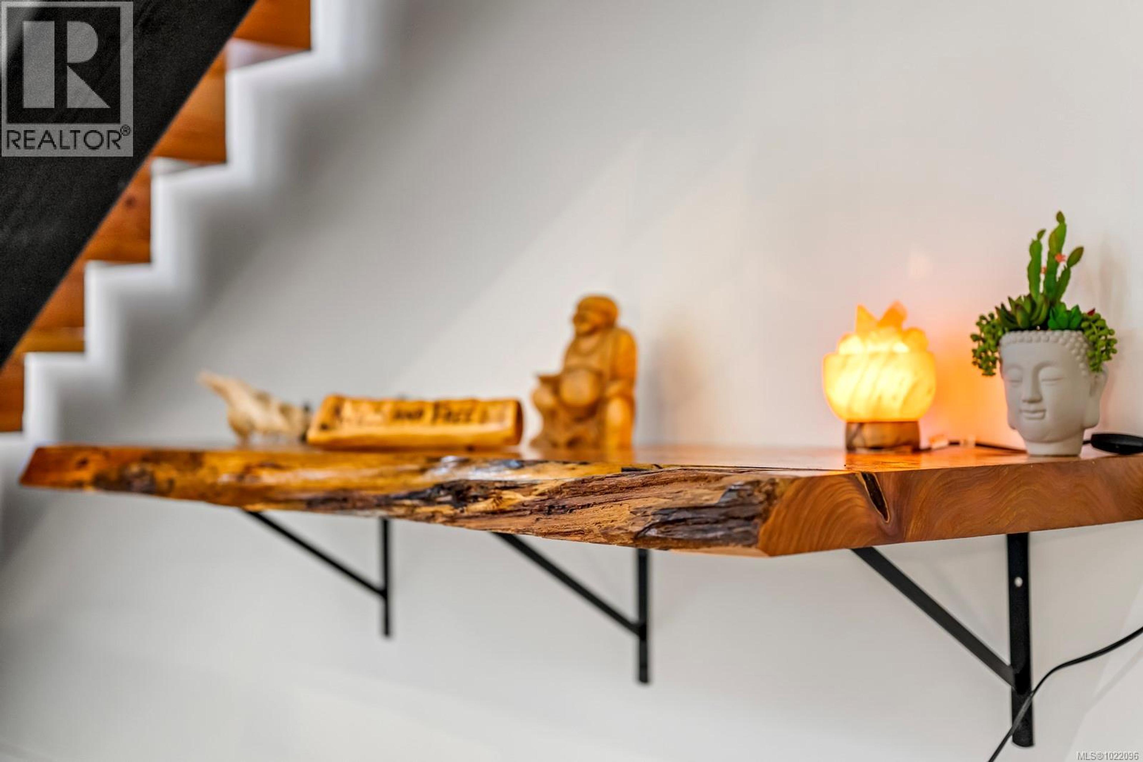 2640 CONVILLE BAY RD - 21