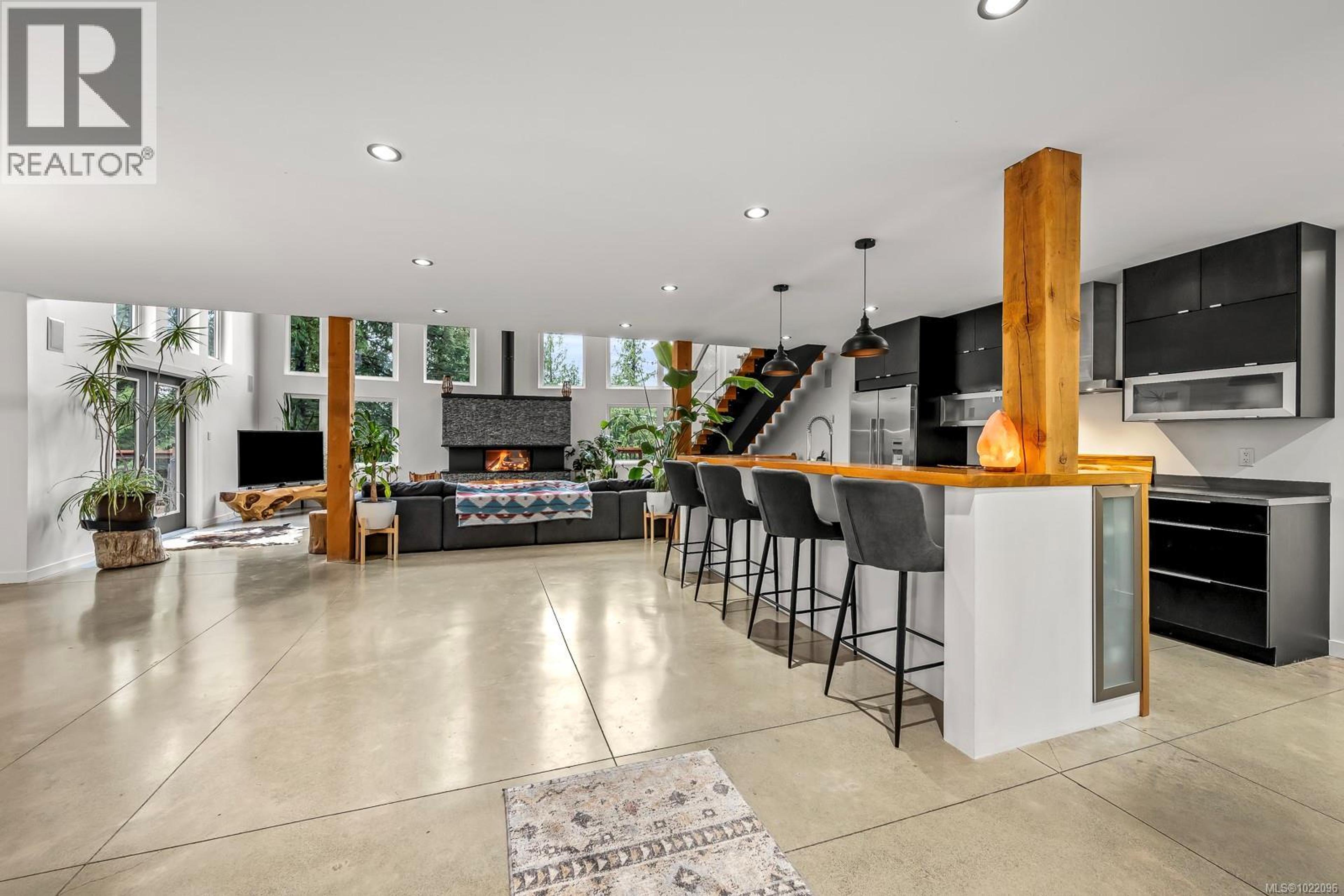 2640 CONVILLE BAY RD - 4