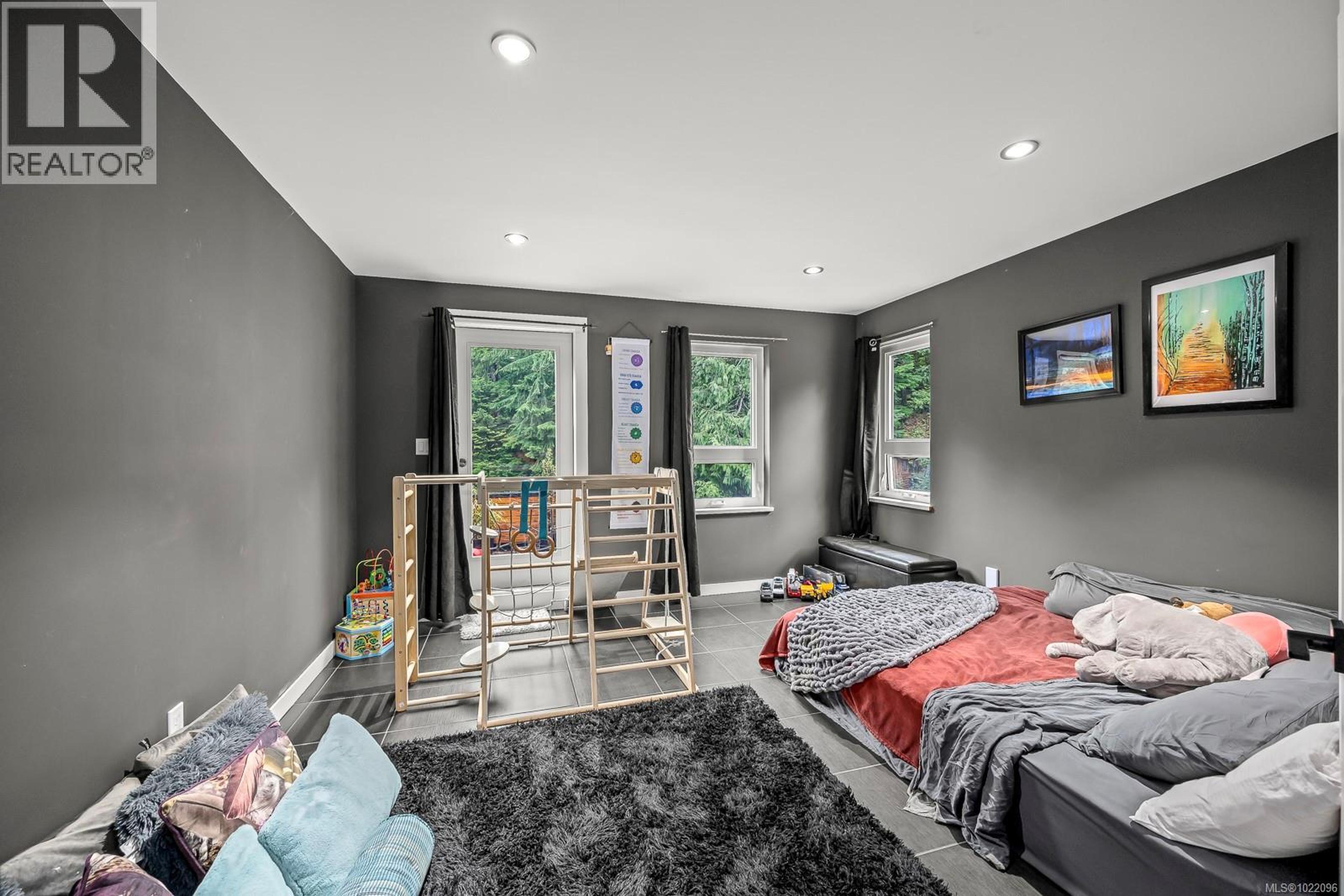 2640 CONVILLE BAY RD - 46