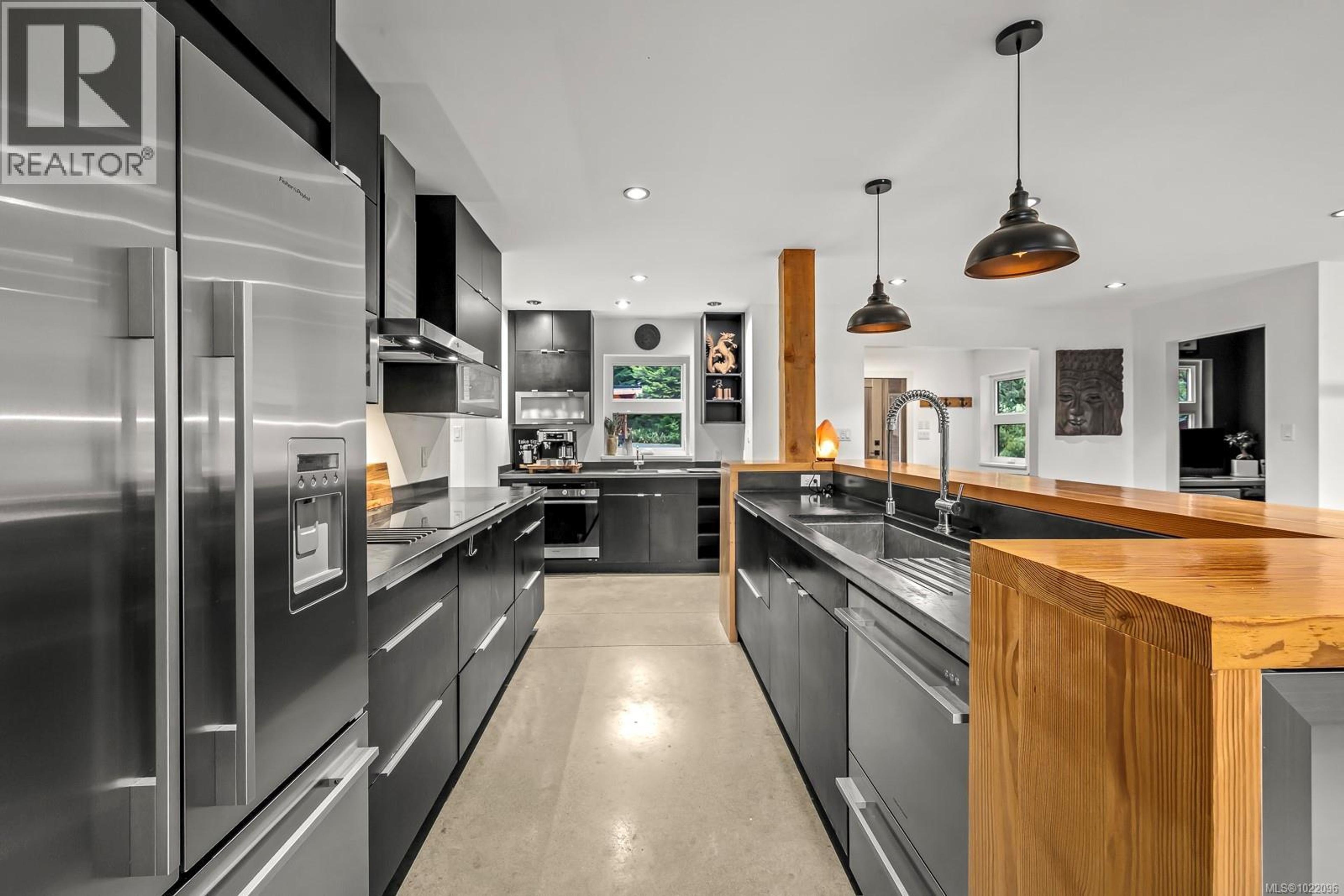 2640 CONVILLE BAY RD - 5